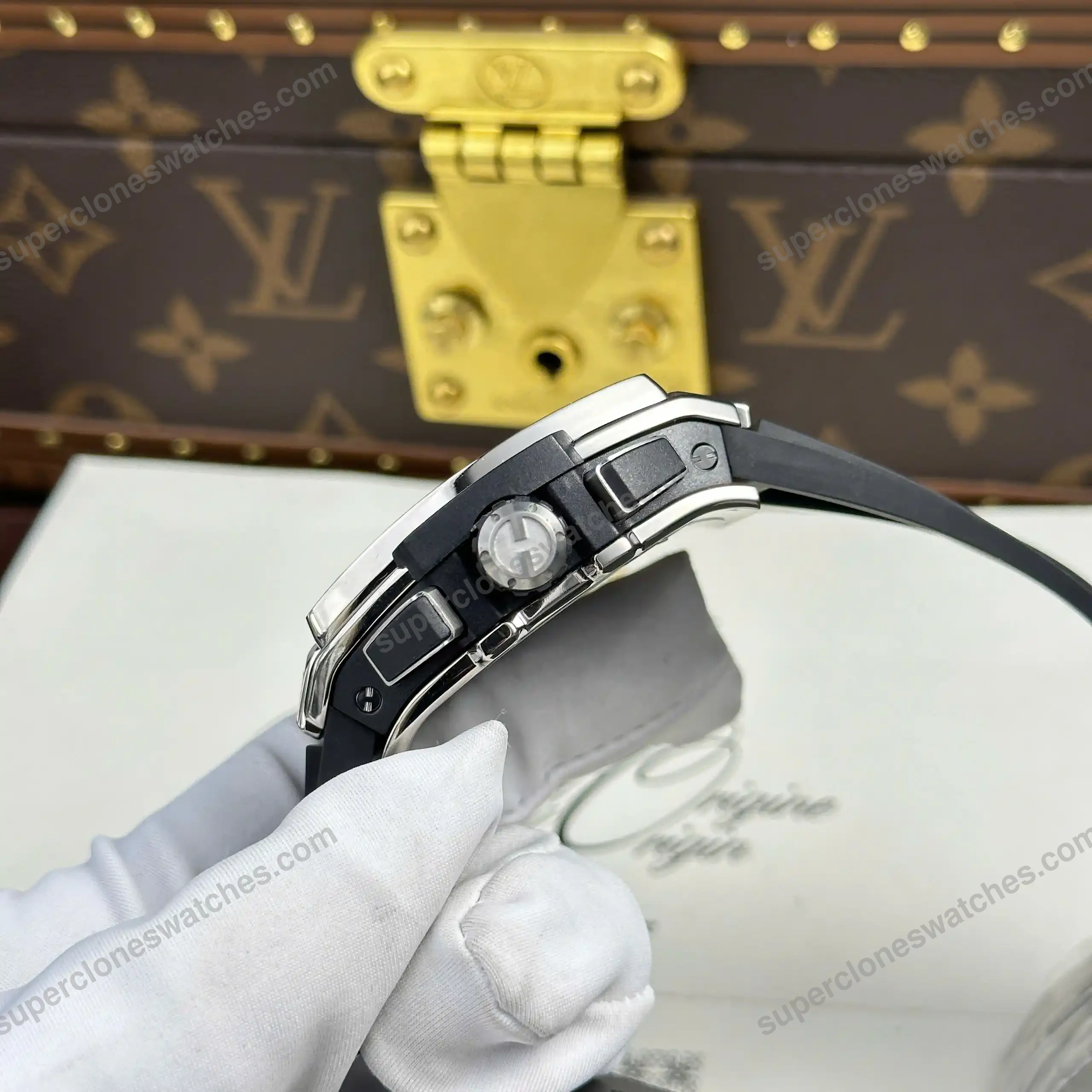 Super-Clone-Hublot-Spirit-Of-Big-Bang-Titanium-642.NX_.0170.LR-42mm-7