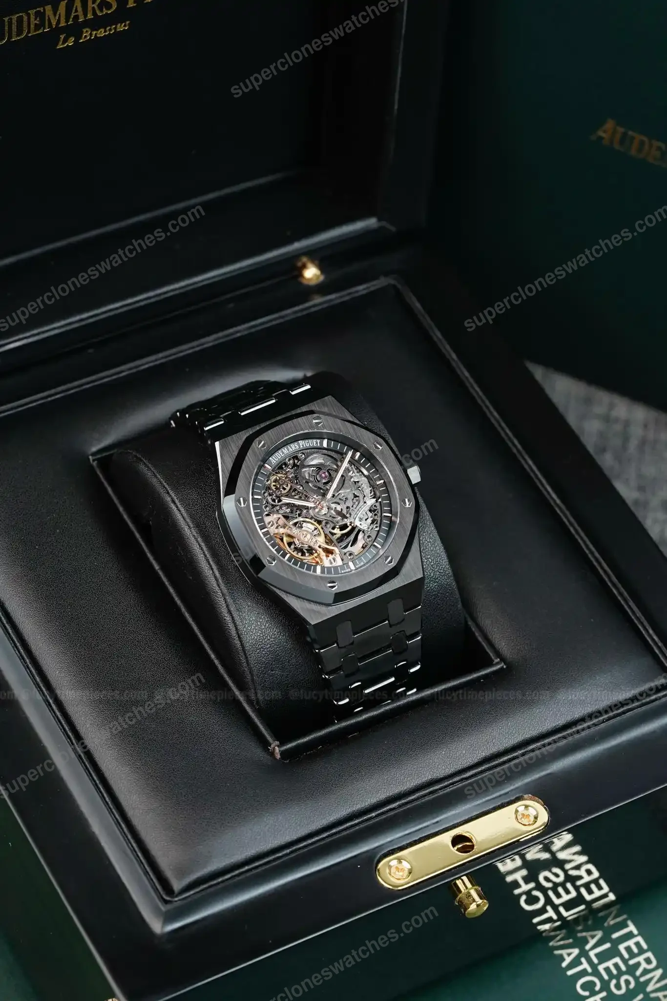 Super-Clone-Audemars-Piguet-Royal-Oak-15407CE.OO-41mm-Skeleton-Dial-Ceramic-V3-B-3