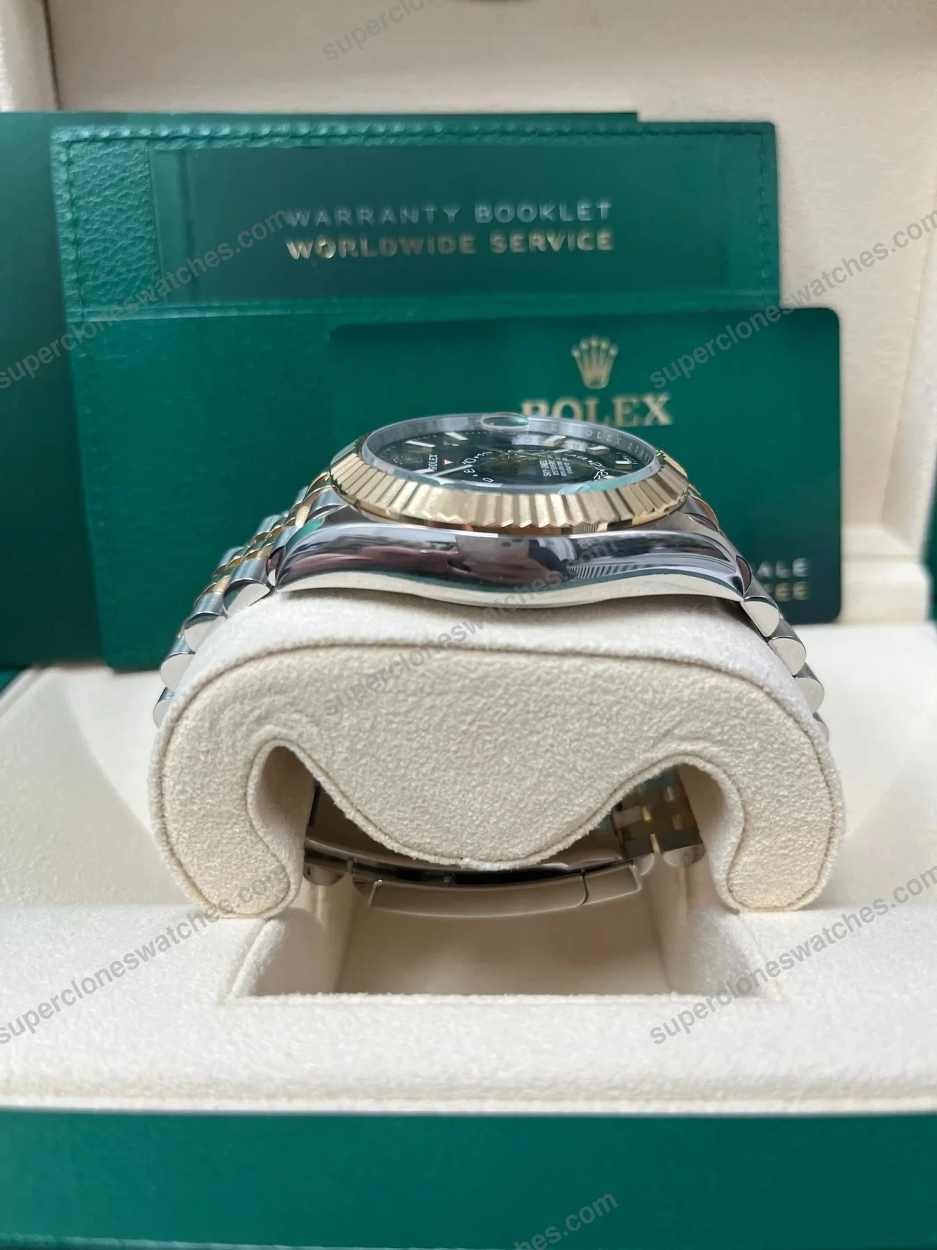 Super-Clone-Rolex-Sky-Dweller-Bright-black-Dial-336933-Jubilee-4