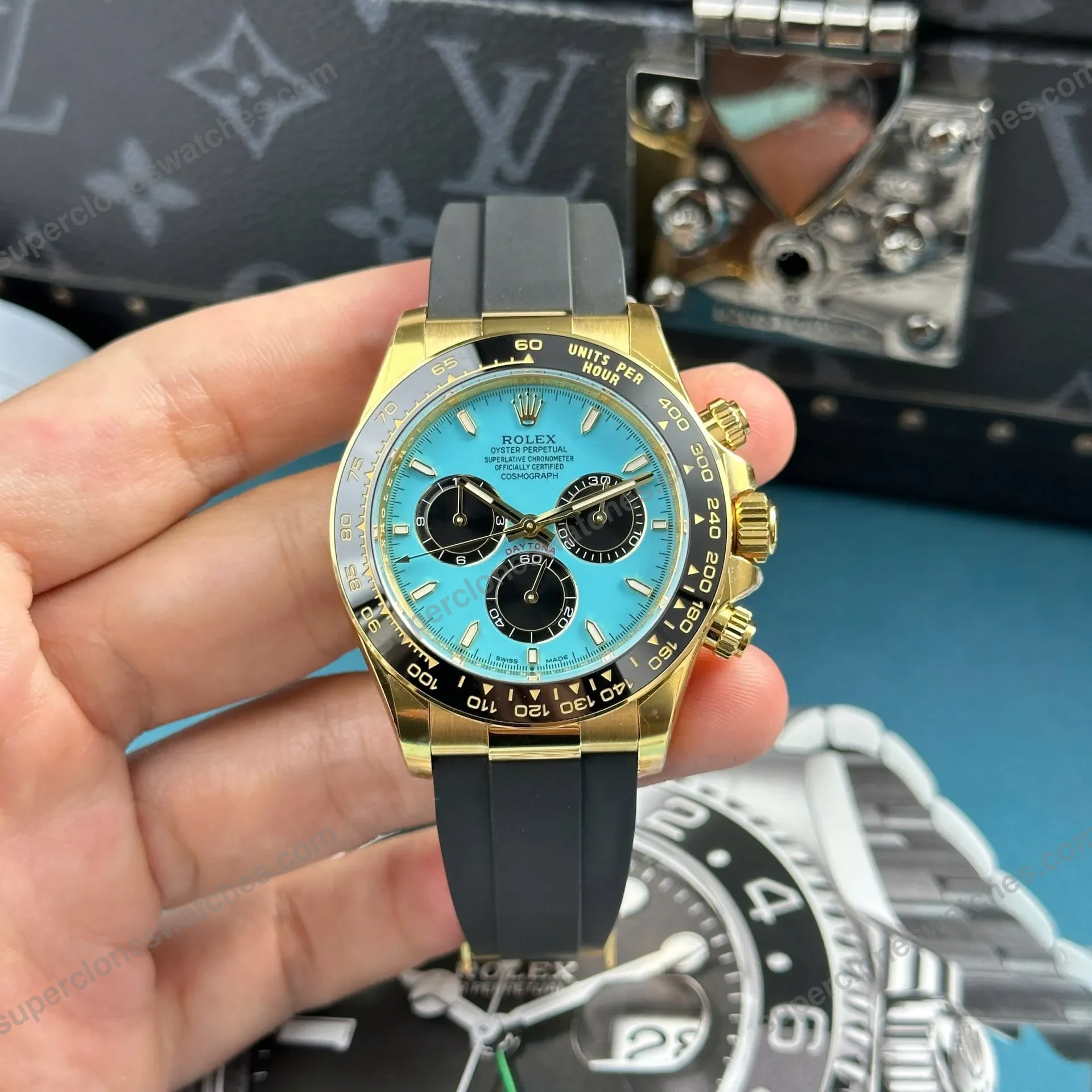 Super-Clone-Rolex-Daytona-126518LN-Turquoise-Dial-Alcaraz-2