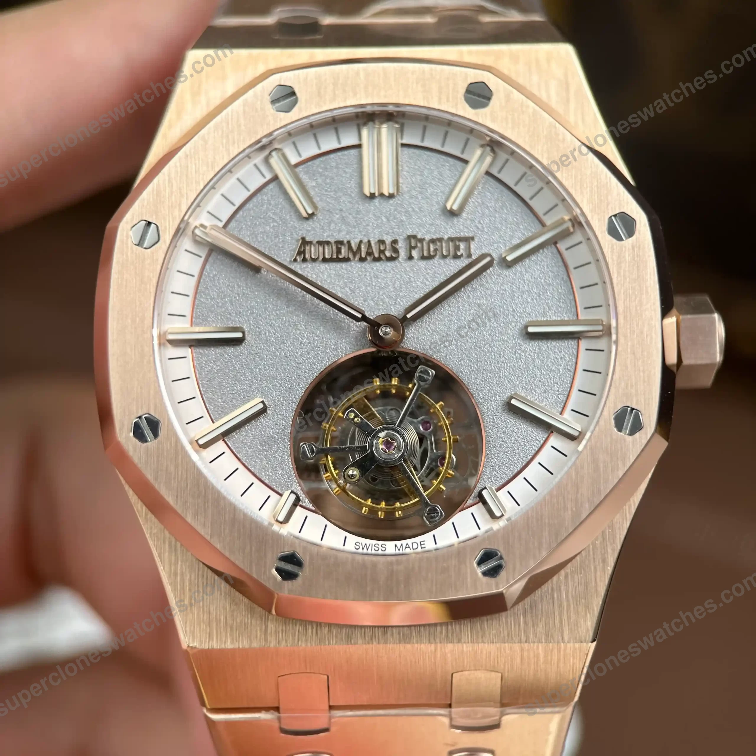 Super-Clone-Audemars-Piguet-Royal-Oak-Selfwinding-Flying-Tourbillon-26730OR.OO_.1-6