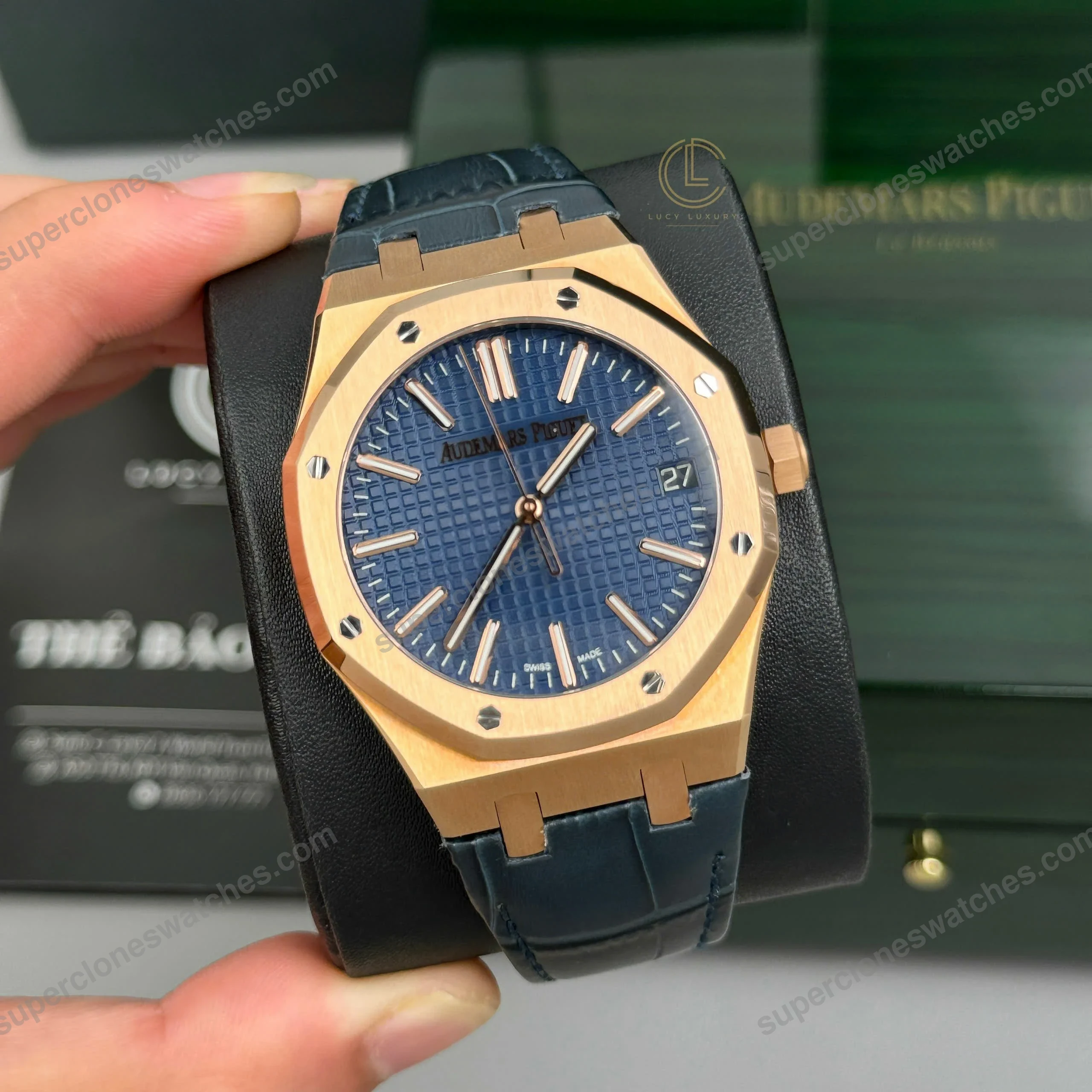 Super-Clone-Audemars-Piguet-Royal-Oak-15510OR-Yellow-Gold-41mm-Blue-Dial-2