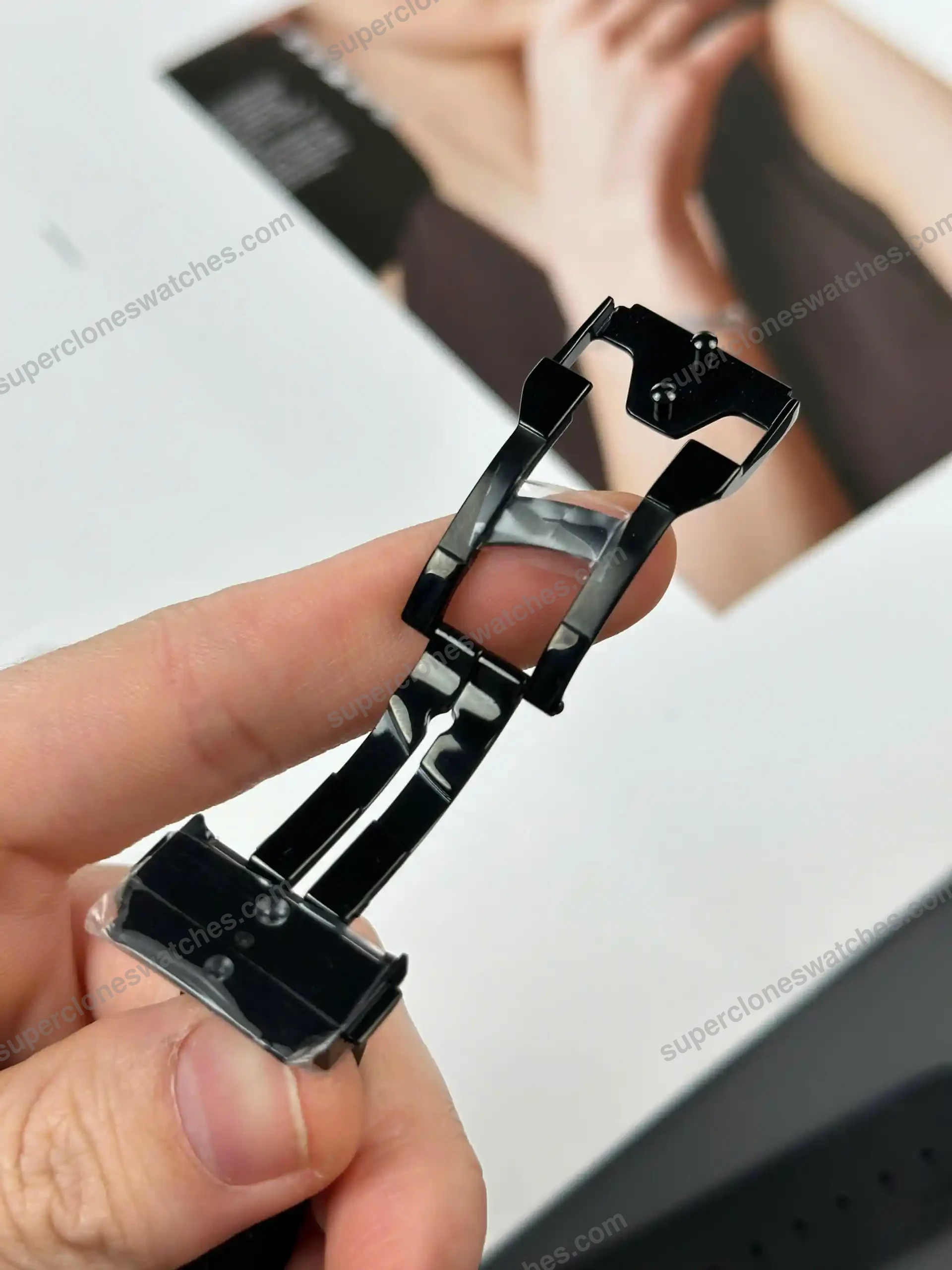 Super-Clone-Hublot-Classic-Fusion-Black-Magic-542.CM_.1171.RX-42mm-8