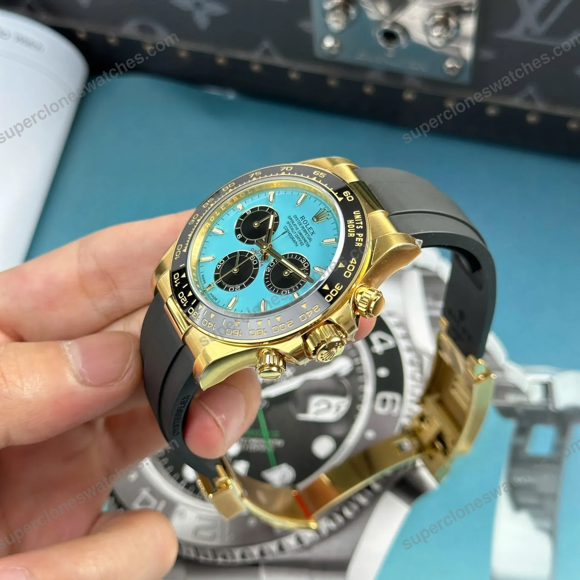 Super-Clone-Rolex-Daytona-126518LN-Turquoise-Dial-Alcaraz-6