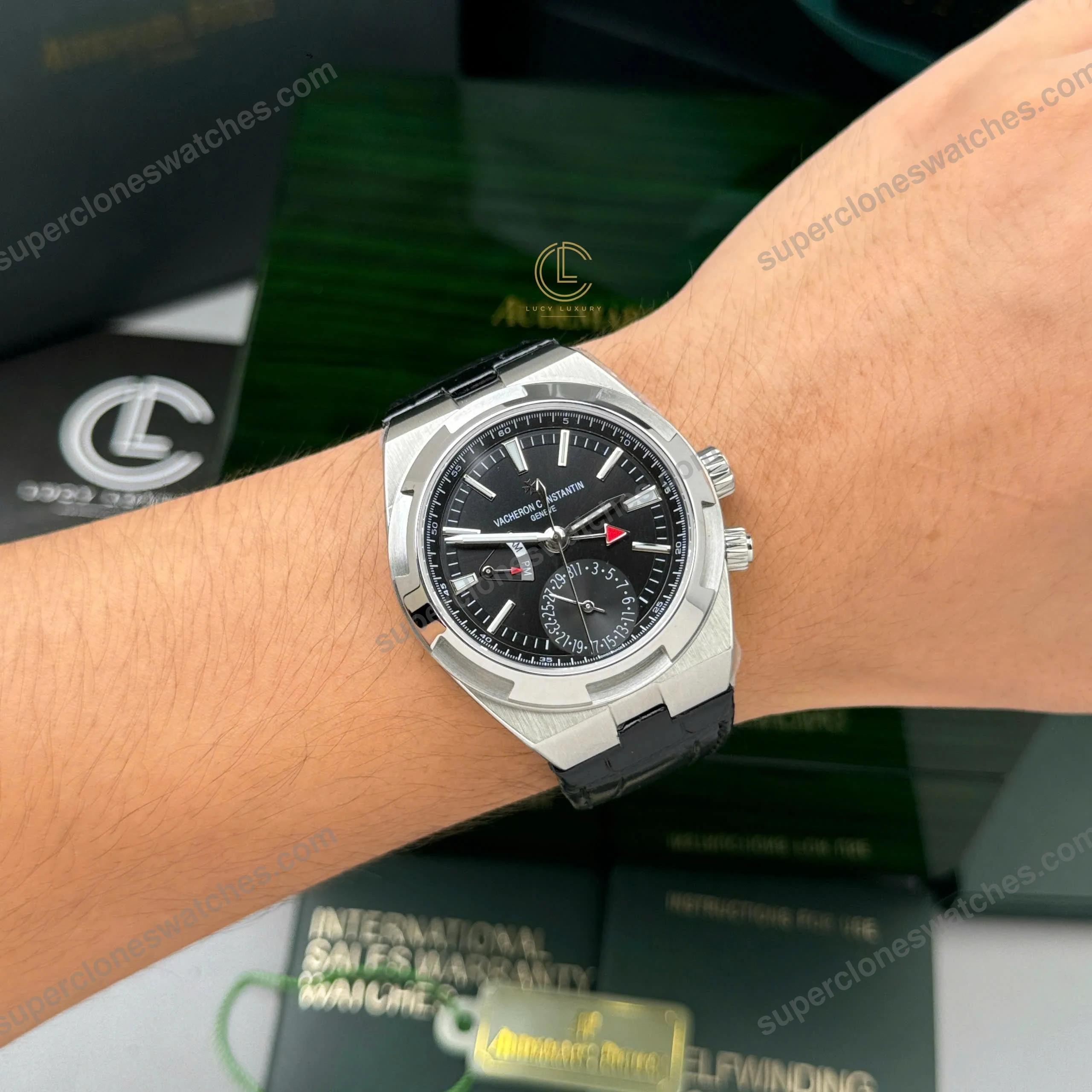 Super-Clone-Vacheron-Constantin-Overseas-Dual-Time-7900V-41mm-Black-Dial-Steel-11