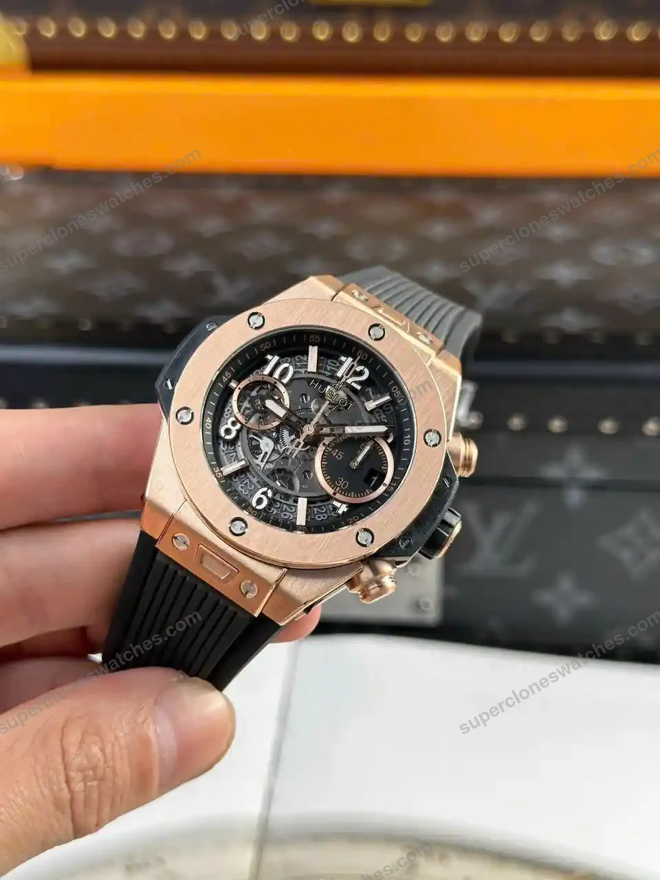 Super-Clone-Hublot-Big-Bang-Unico-King-Gold-441.OX_.1181.RX-42mm-2