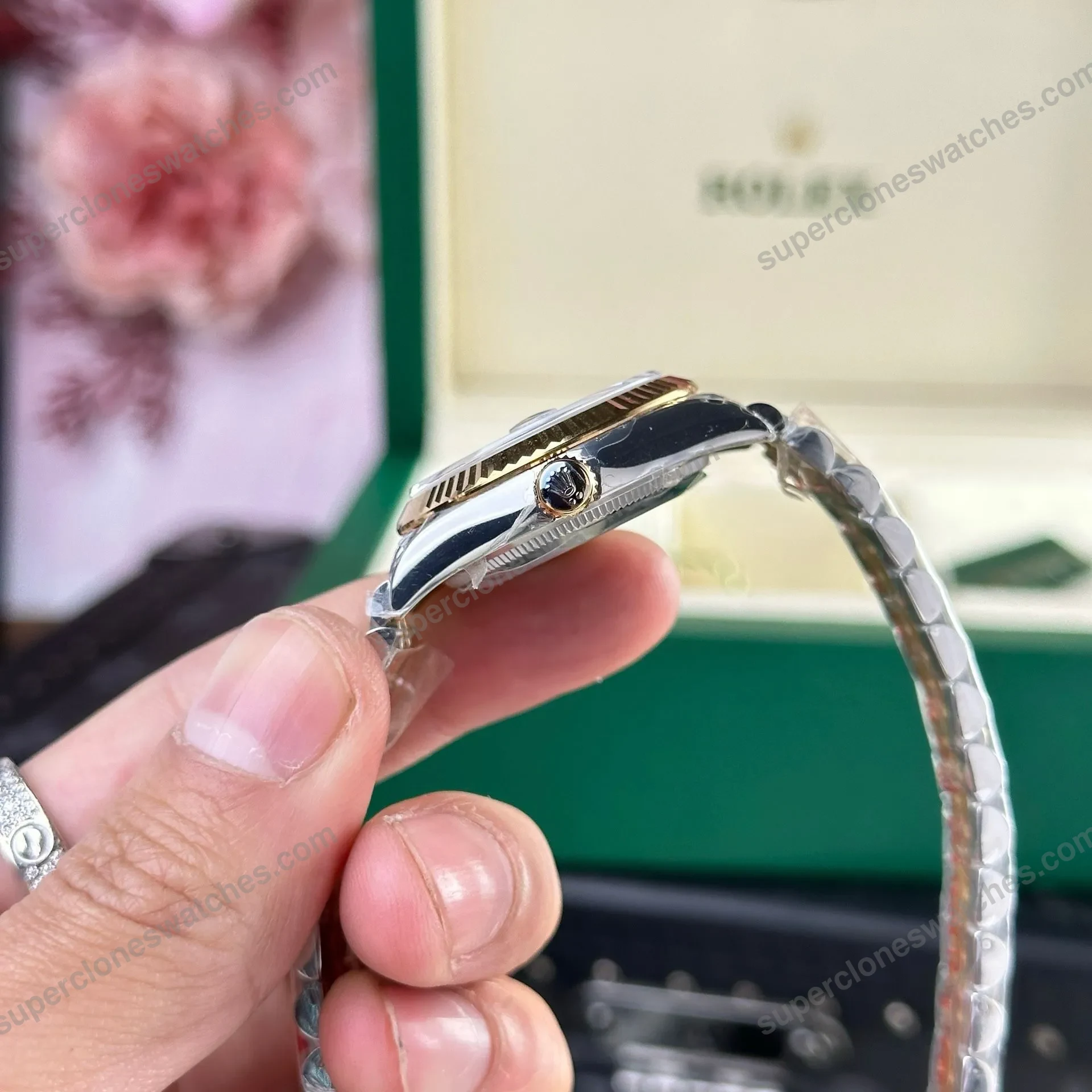 Super-Clone-Rolex-Datejust-White-Roman-Dial-126233-0029-36-mm-3
