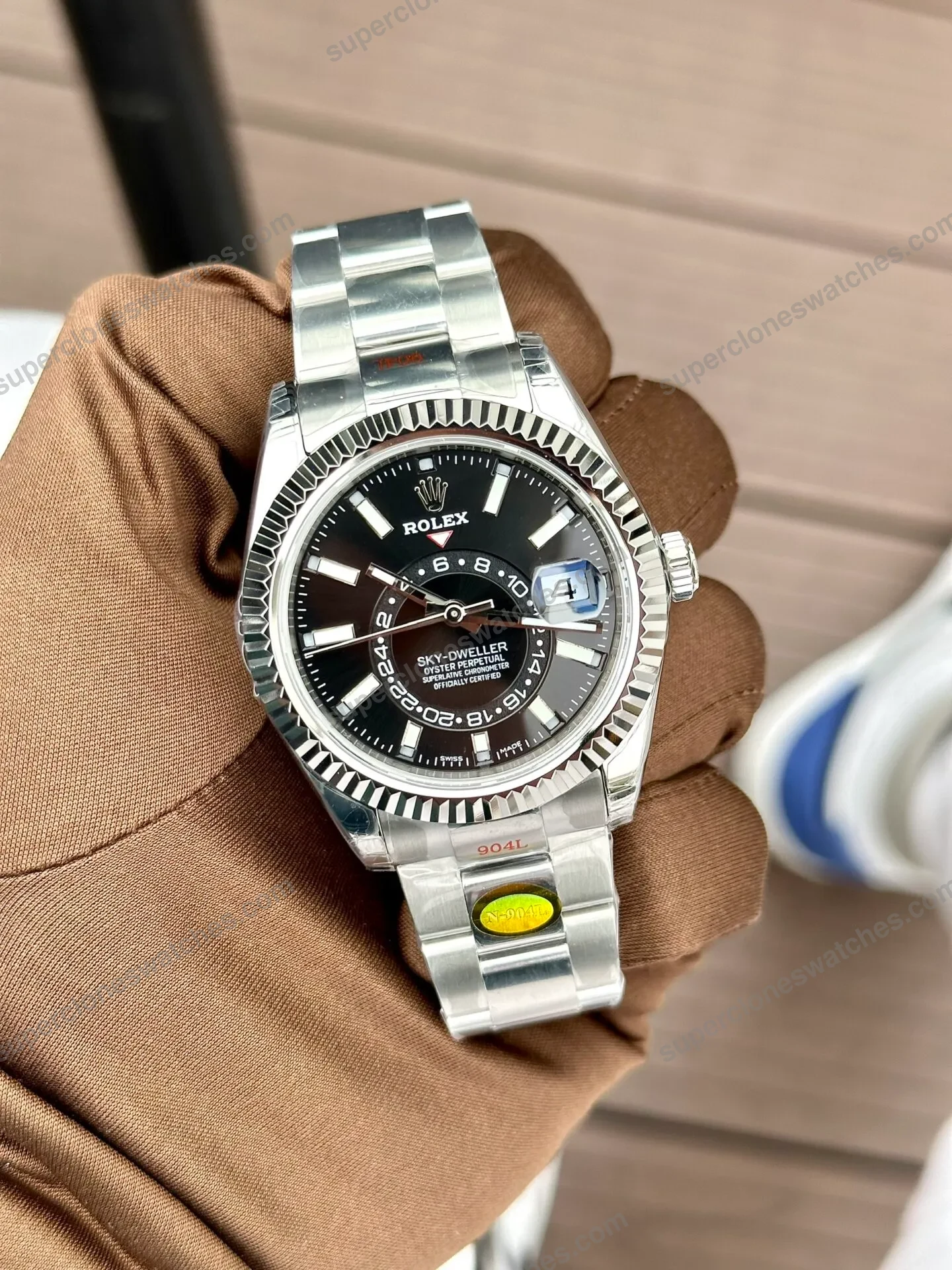 Super-Clone-Rolex-Sky-Dweller-Bright-black-Dial-336934-Oyster-3