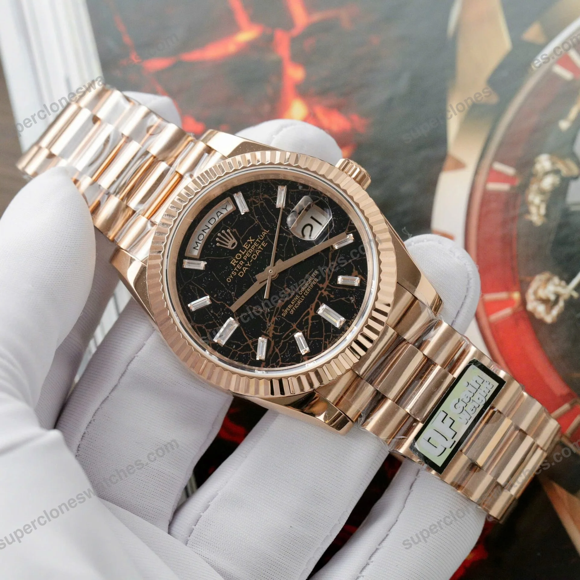 Super-Clone-Rolex-Day-Date-Eisenkiesel-Diamond-Dial-228235-0045-40-mm-2