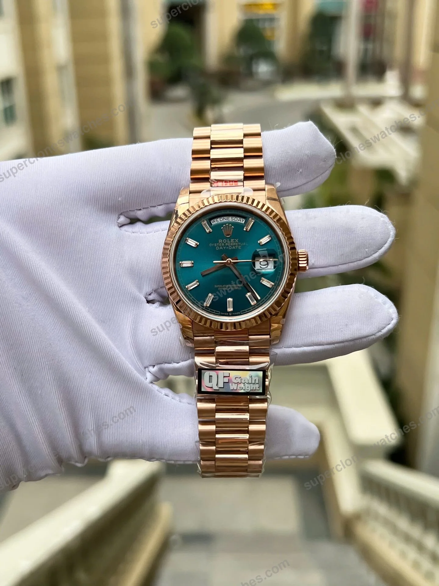 Super-Clone-Rolex-Day-Date-Blue-Green-Diamond-Dial-128235-0085-36-mm-2