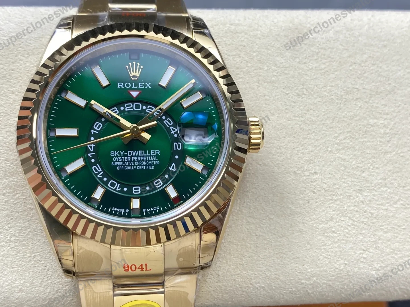 Super-Clone-Rolex-Sky-Dweller-Green-Dial-336938-Oyster-5