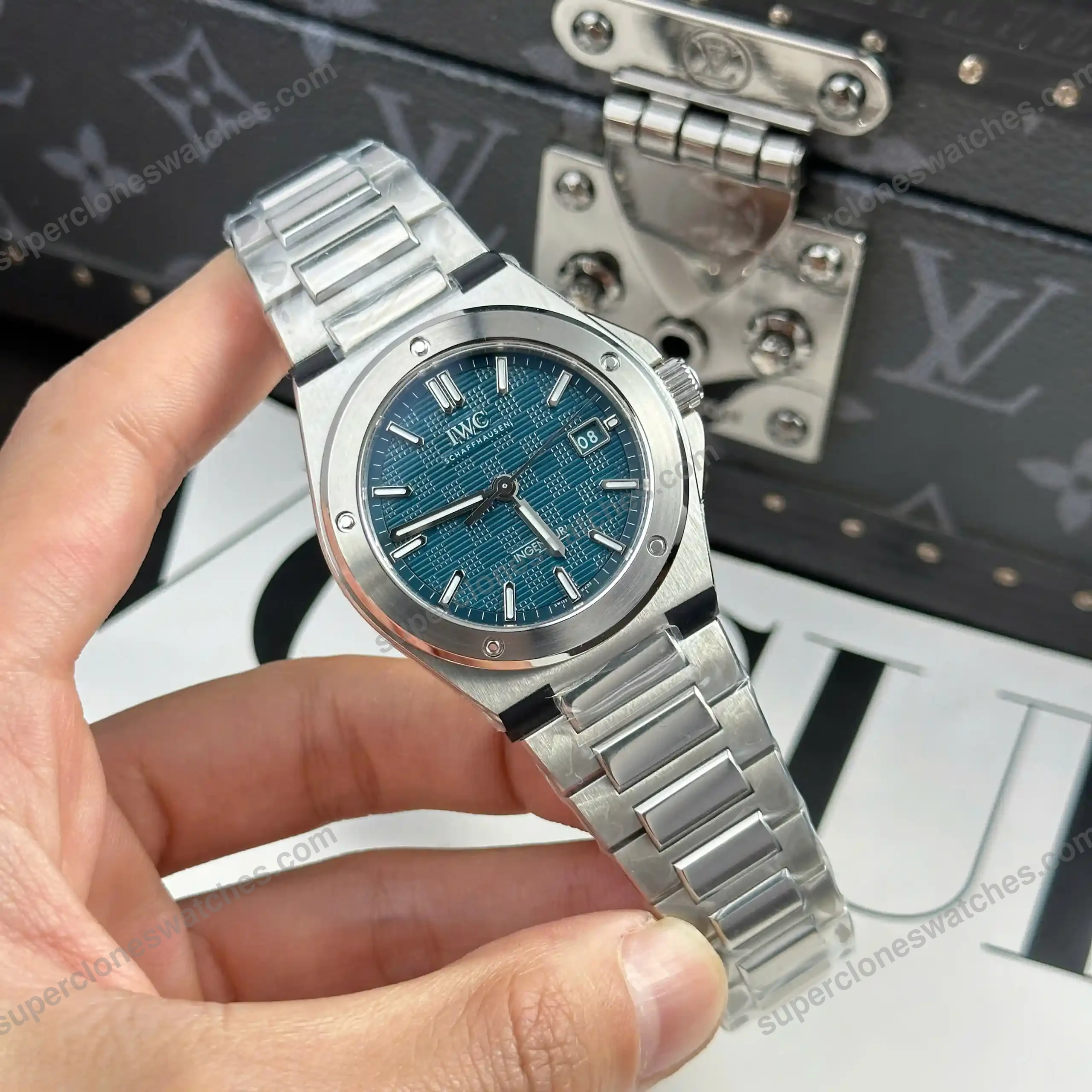 Super-Clone-IWC-Ingenieur-Automatic-IW328903-40mm-4