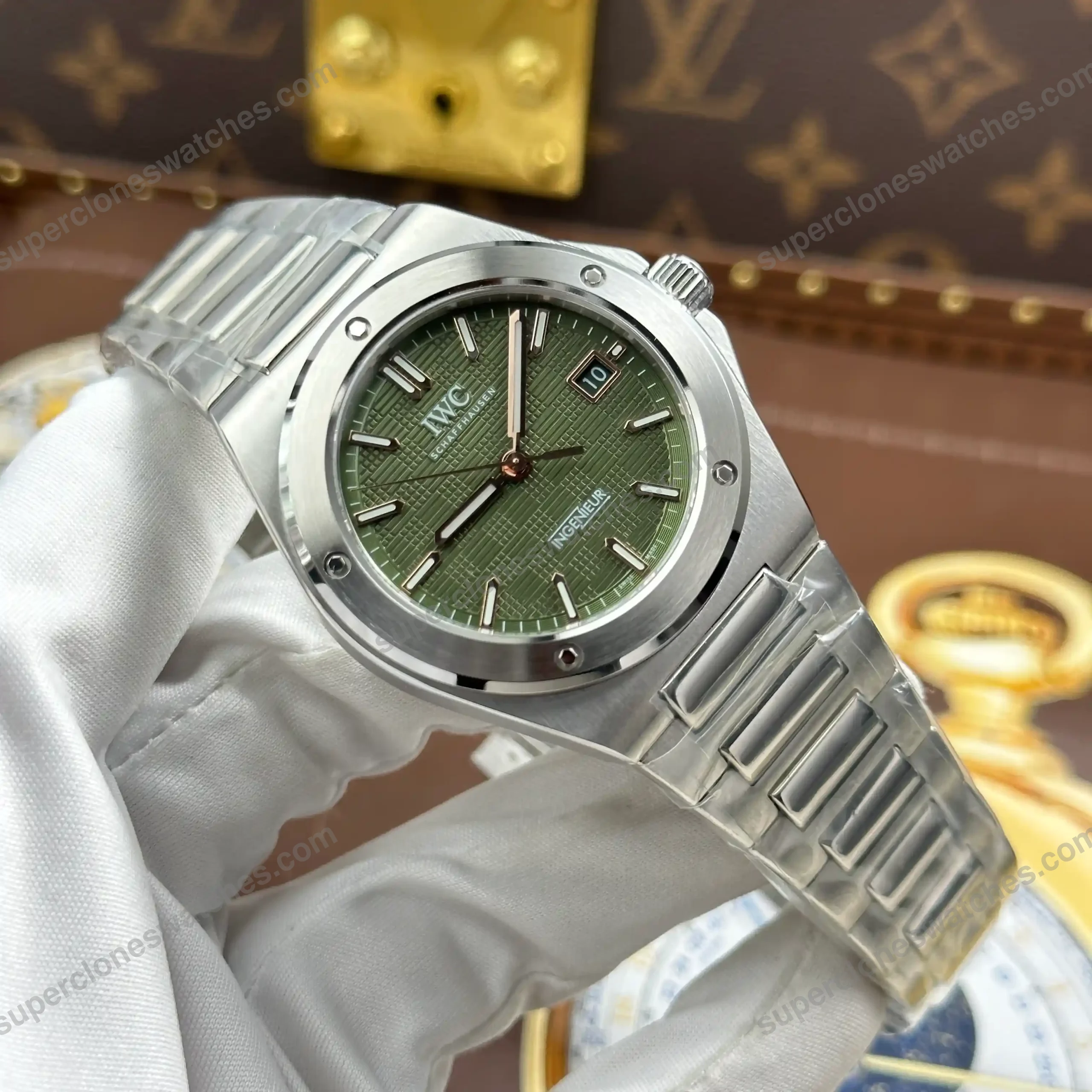 Super-Clone-IWC-Ingenieur-Automatic-40-IW328908-40mm-3