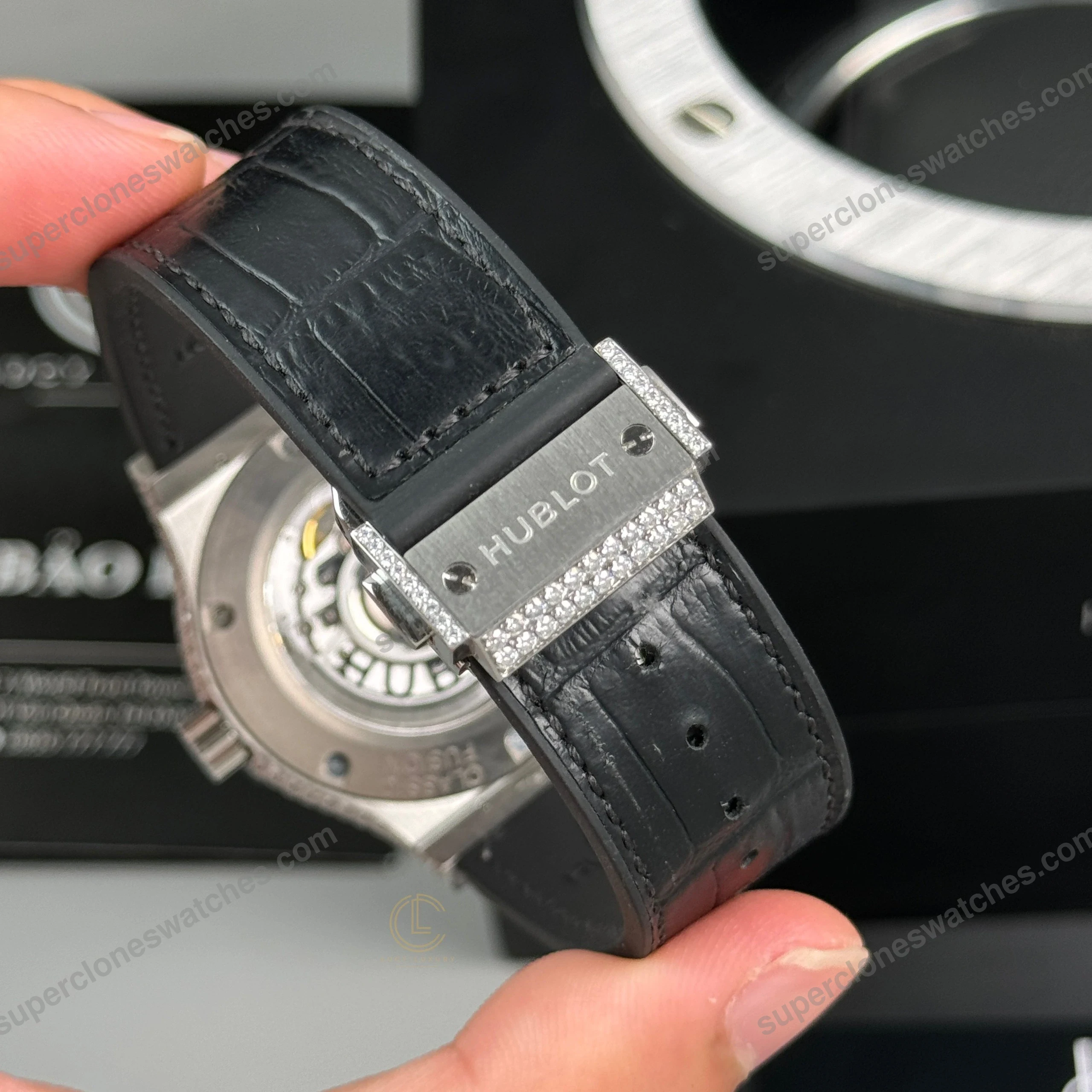 Super-Clone-Hublot-Classic-Fusion-SKULL-Full-Diamonds-Moissanite-Pave-42mm-Black-7