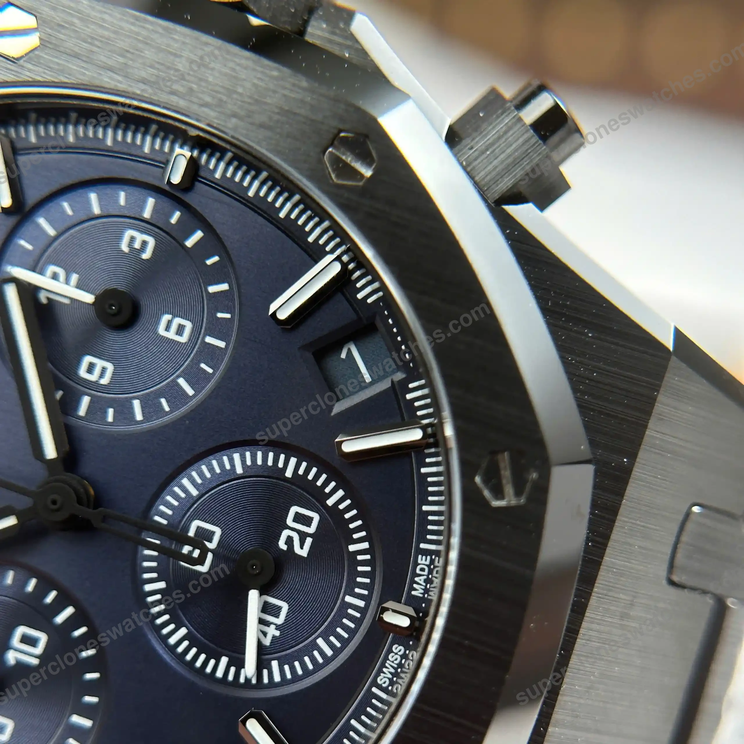 Super-Clone-Audemars-Piguet-Royal-Oak-Selfwinding-Chronograph-8220One-Drop8-6