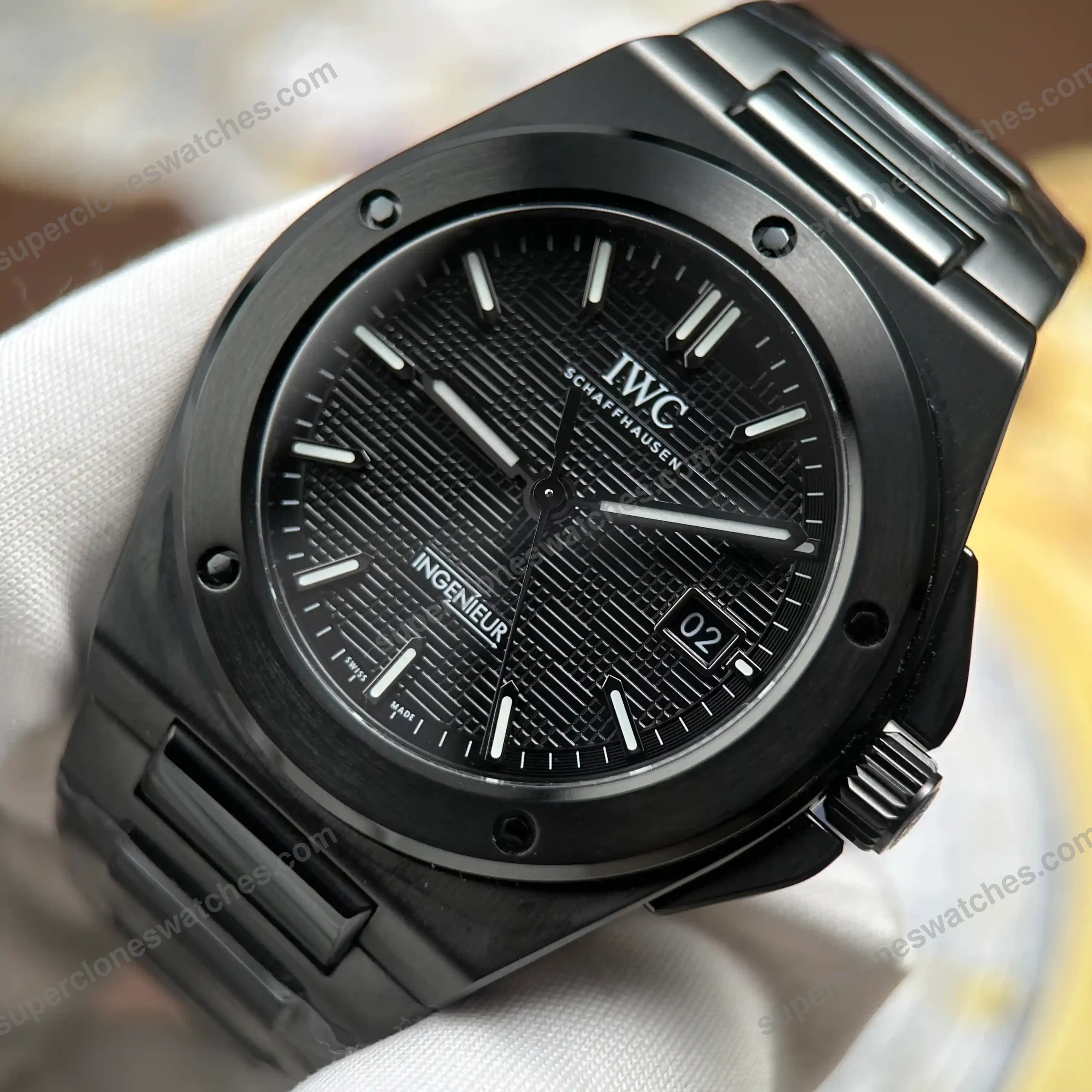 Super-Clone-IWC-Ingenieur-Automatic-IW328902-Ceramic-40mm-4
