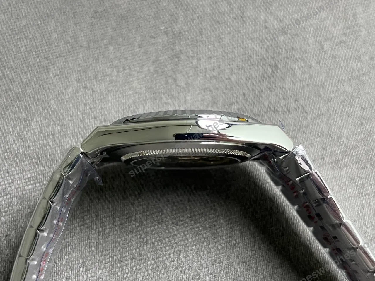 Super-Clone-Rolex-Land-Dweller-40-mm-Stainless-Steel-2025-8