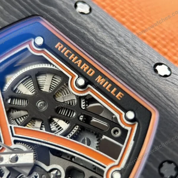 Dong-ho-Richard-Mille-RM67-02-Rep-11-vo-carbon-sieu-nhe-day-vai-nato-mau-cam-38.7x47-7-600x600-1