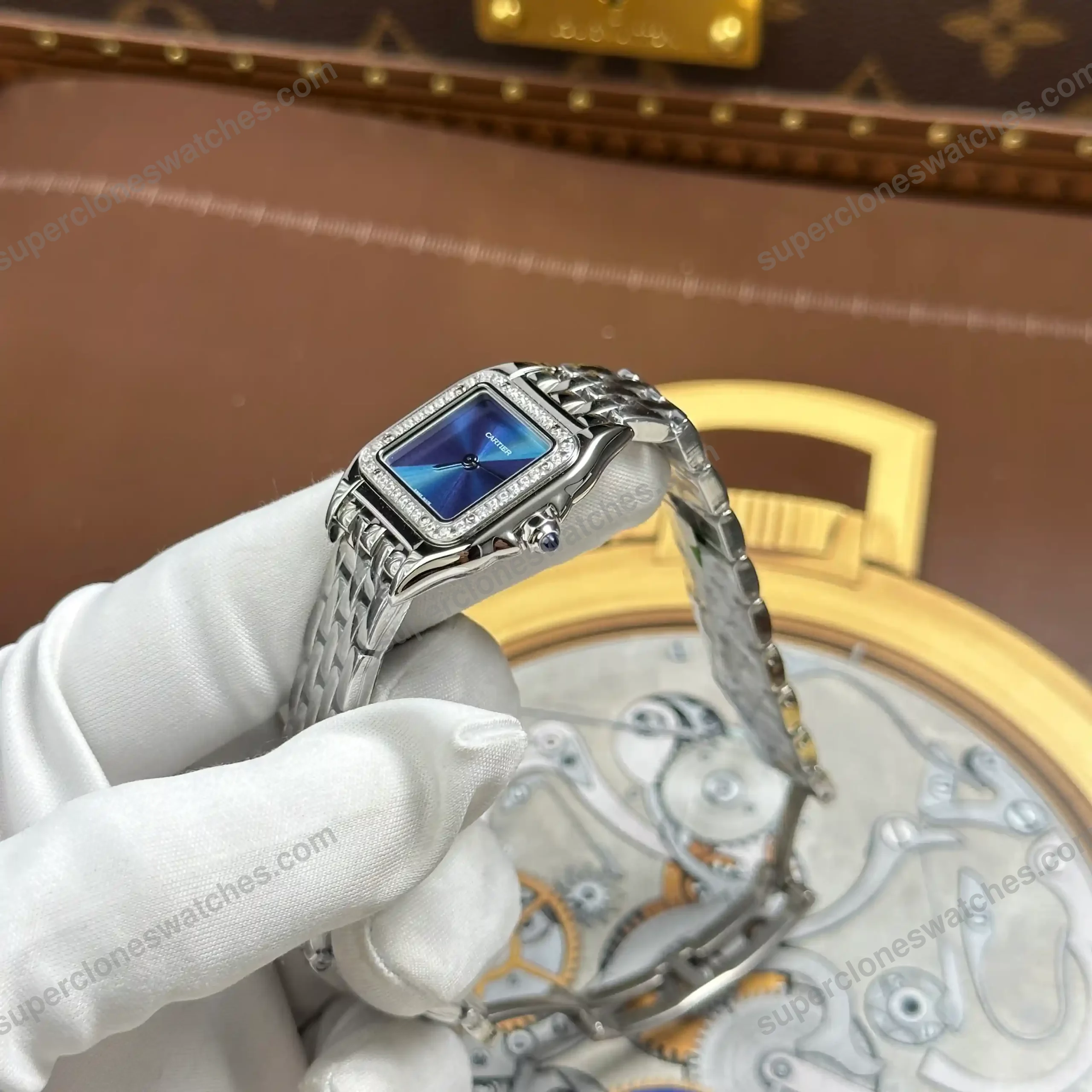 Super-Clone-Cartier-Panthere-de-Cartier-CRW4PN0013-2
