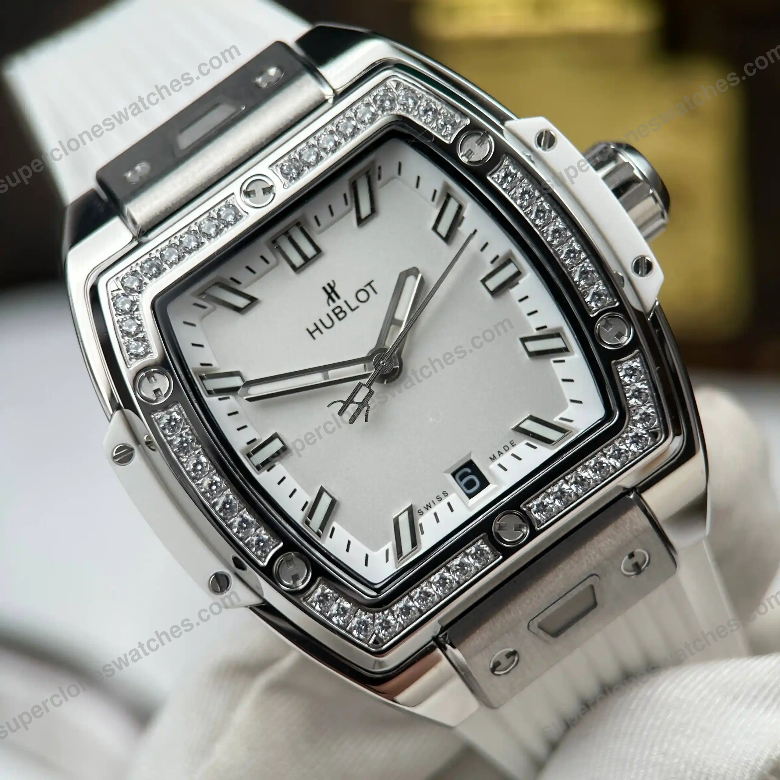 Super-Clone-Hublot-Spirit-Of-Big-Bang-Titanium-White-Diamonds-665.NE_.2010.RW_.120-6