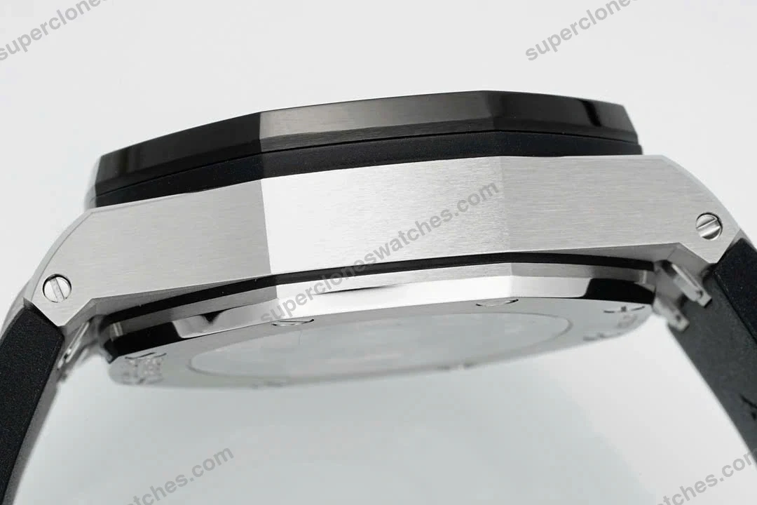 Super-Clone-Audemars-Piguet-Royal-Oak-Offshore-Steel-26420ST-42mm-Black-Dial-8-7