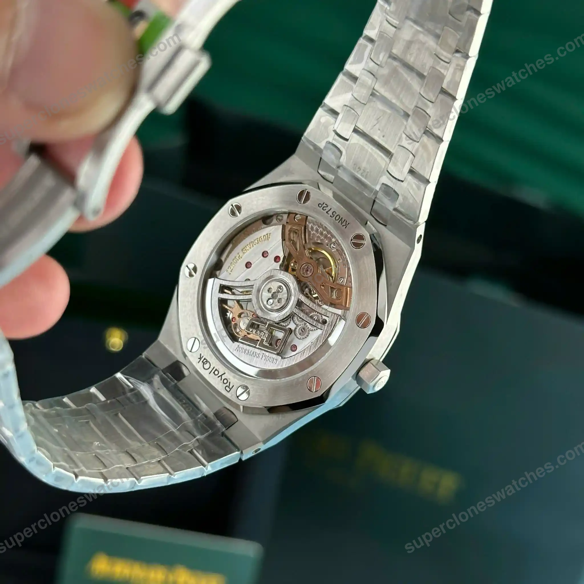 Super-Clone-Audemars-Piguet-Royal-Oak-Jumbo-Extra-Thin-16202ST.OO_.1240ST.0-6