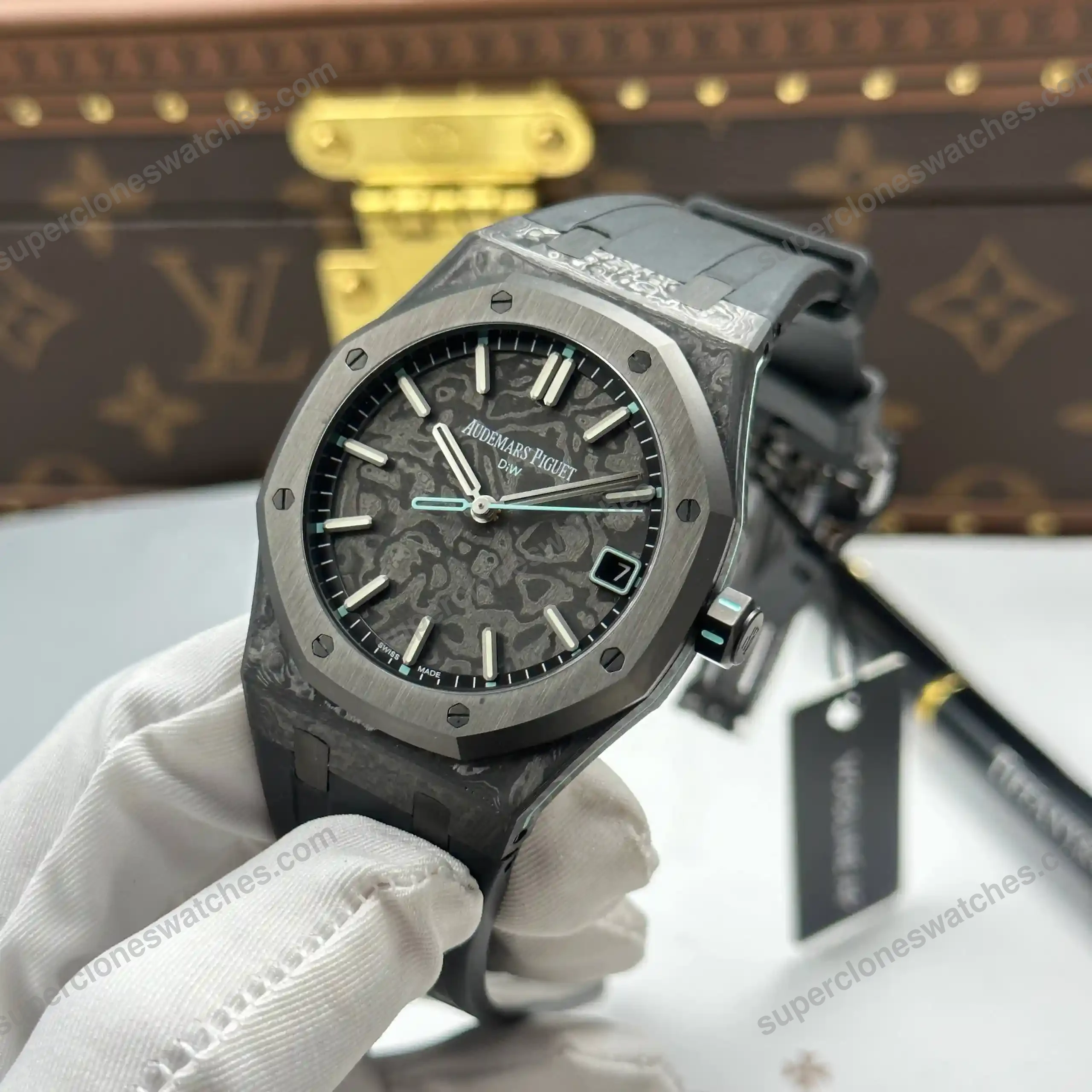 Super-Clone-Audemars-Piguet-Royal-Oak-15500-DiW-Voidline-AQUA-Carbon-41mm-5