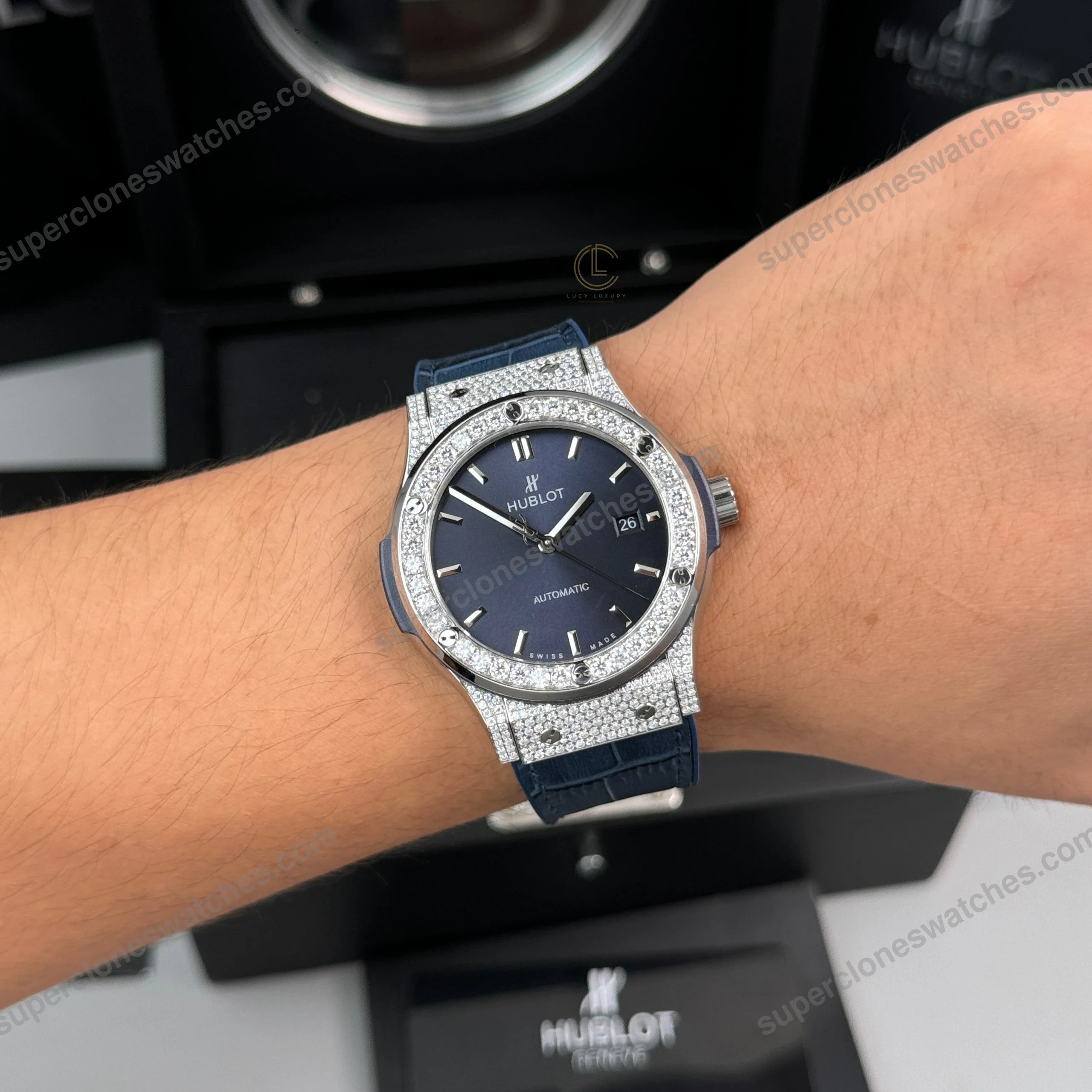 Super-Clone-Hublot-Classic-Fusion-Diamonds-Moissanite-Pave-42mm-Blue-Dial-–-Cu-4