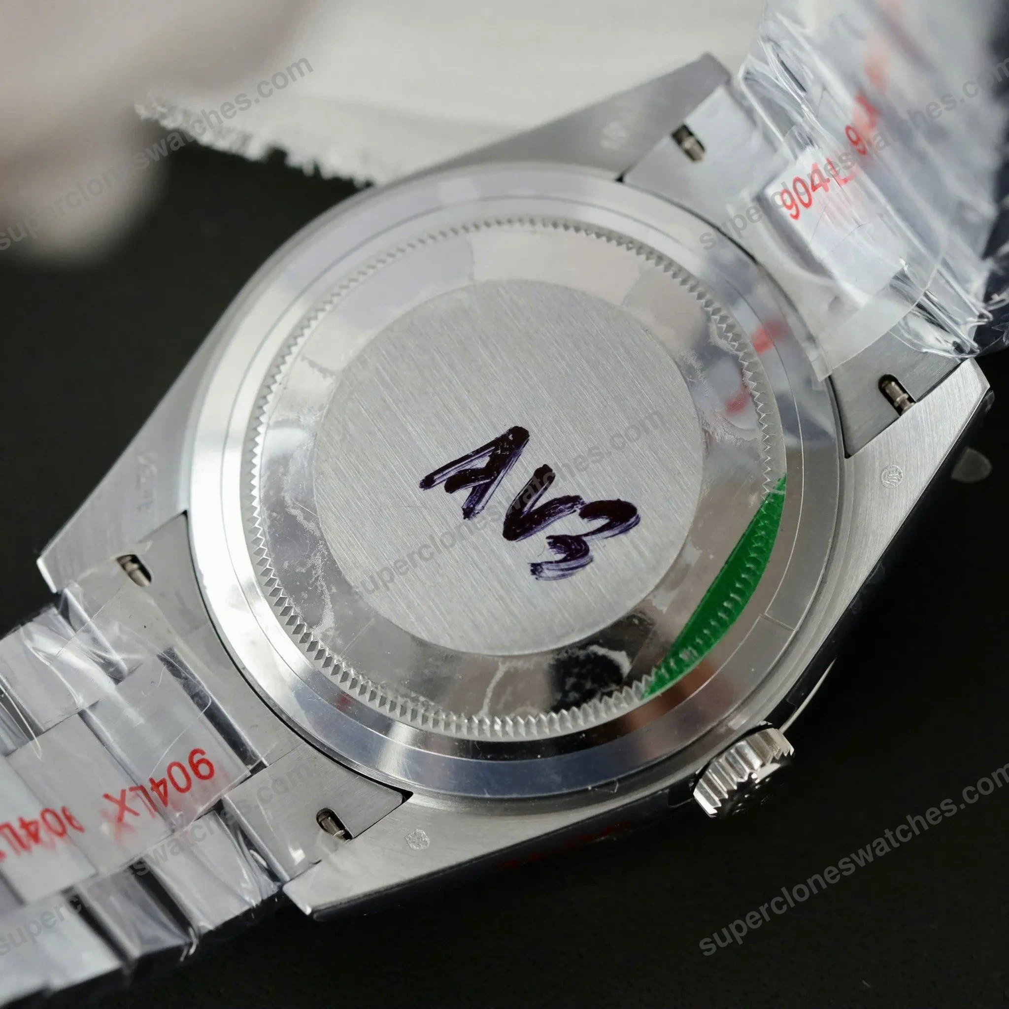 Super-Clone-Rolex-Day-Date-White-Mother-of-Pearl-Diamond-Dial-128399tbr-0023-36-3