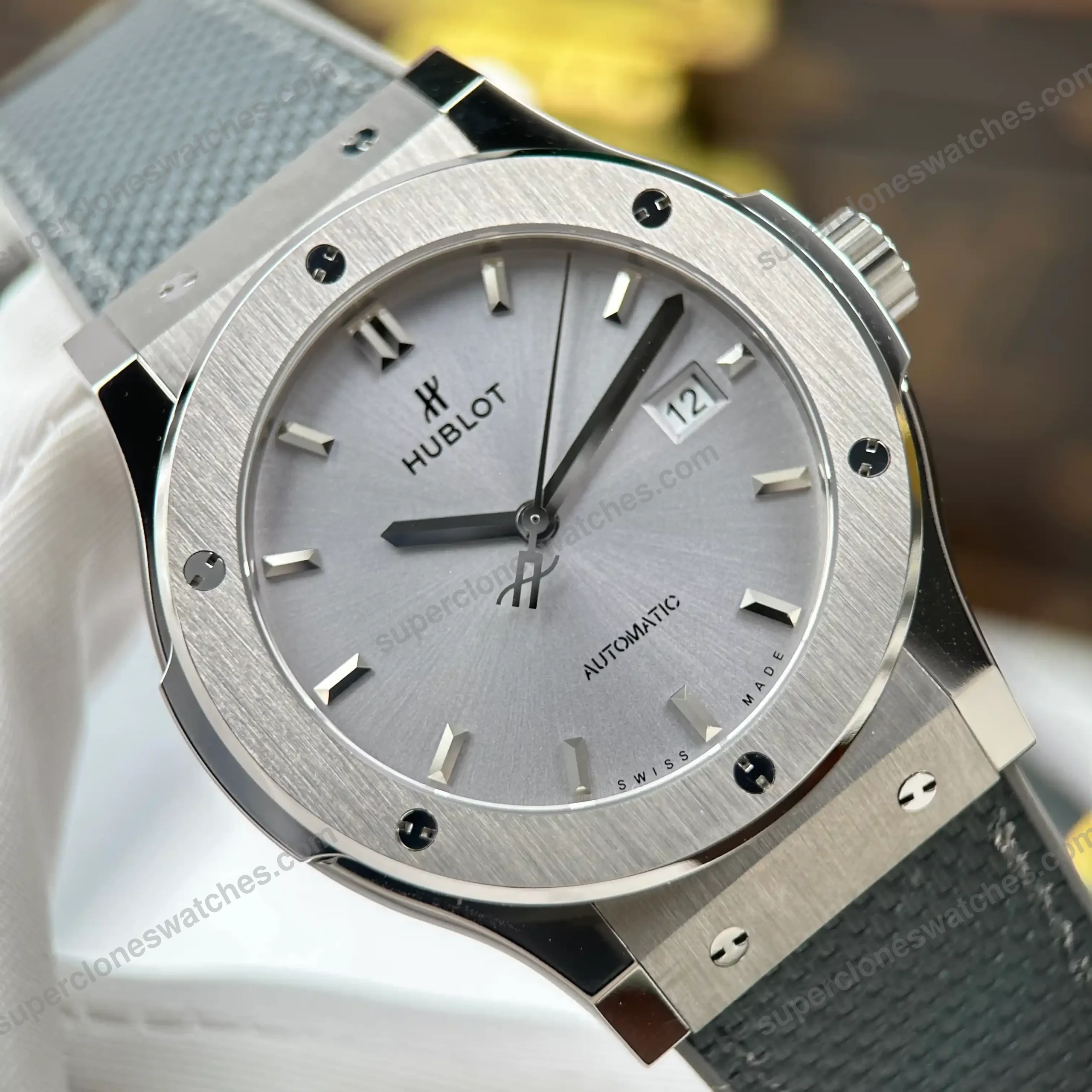 Super-Clone-Hublot-Classic-Fusion-Essential-Grey-42mm-Titanium-7