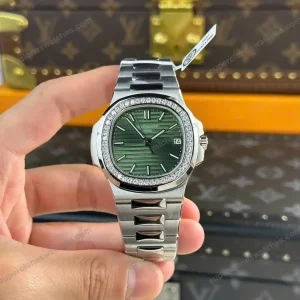 Super-Clone-Patek-Philippe-Patek-Nautilus-5713G-Green-Dial-40mm-Moissanite-–-H-1