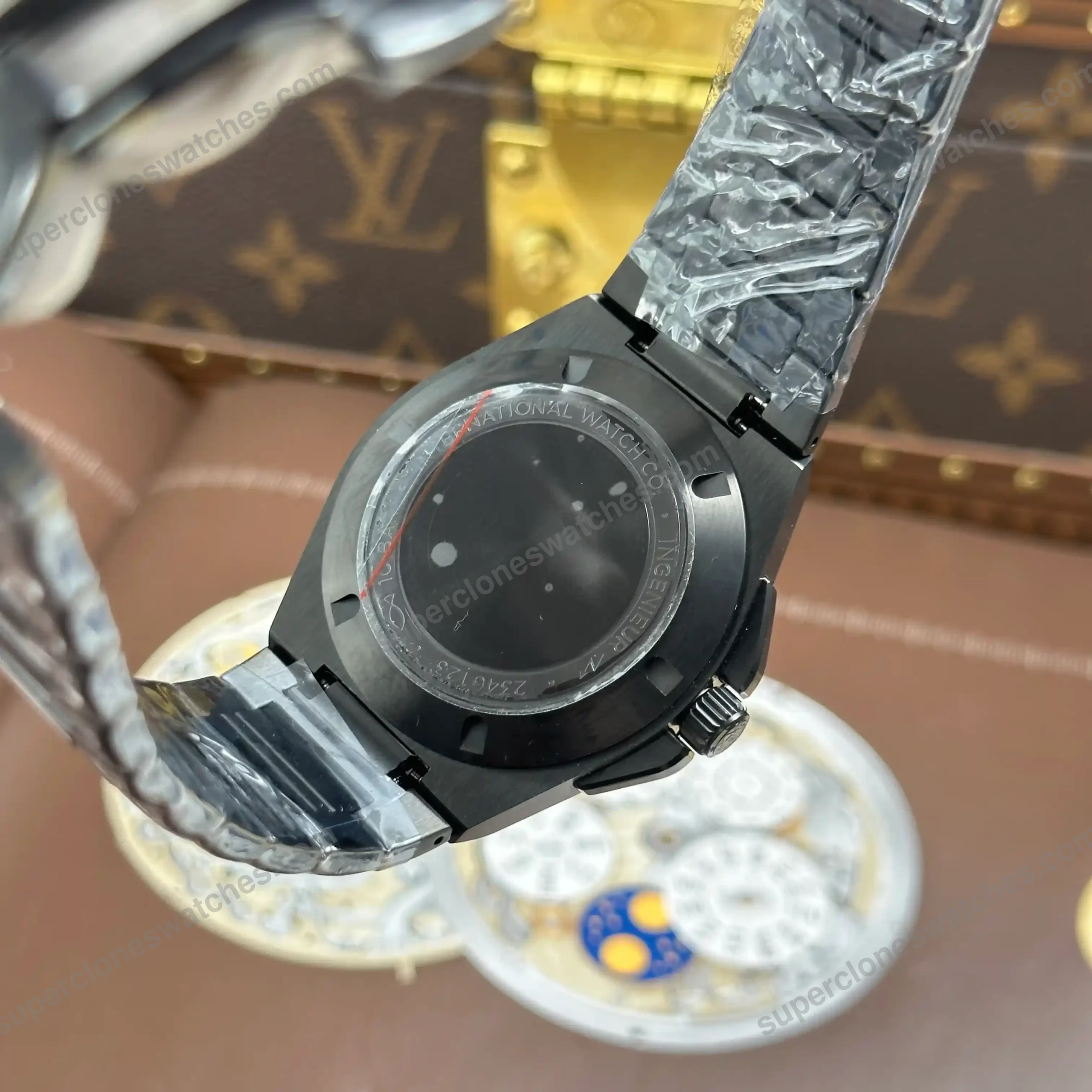 Super-Clone-IWC-Ingenieur-Automatic-IW328902-Ceramic-40mm-10