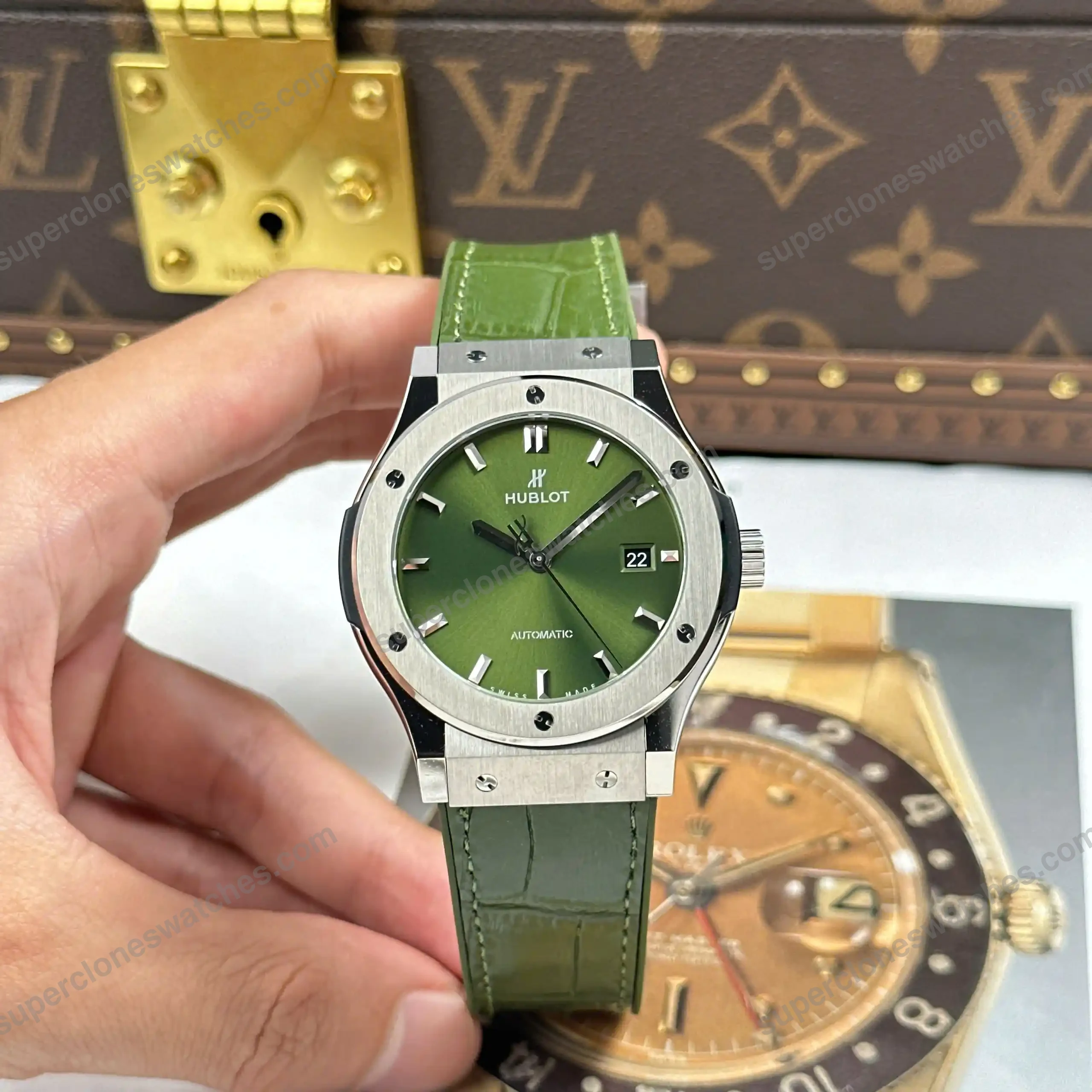 Super-Clone-Hublot-Classic-Fusion-Titanium-Green-542.NX_.8970.LR-42mm-3