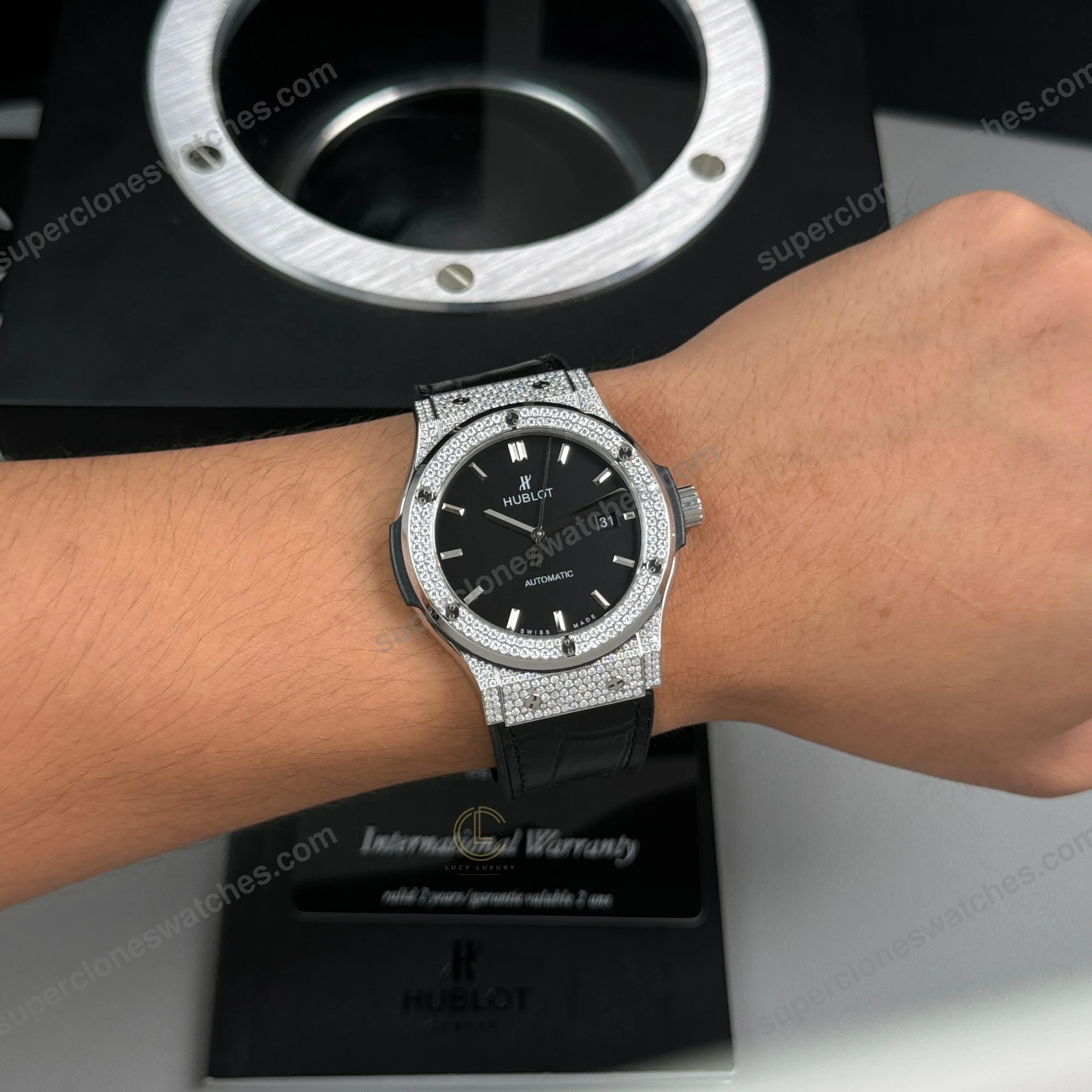 Super-Clone-Hublot-Classic-Fusion-Diamonds-Moissanite-Pave-42mm-Dial-Black-–-C-4