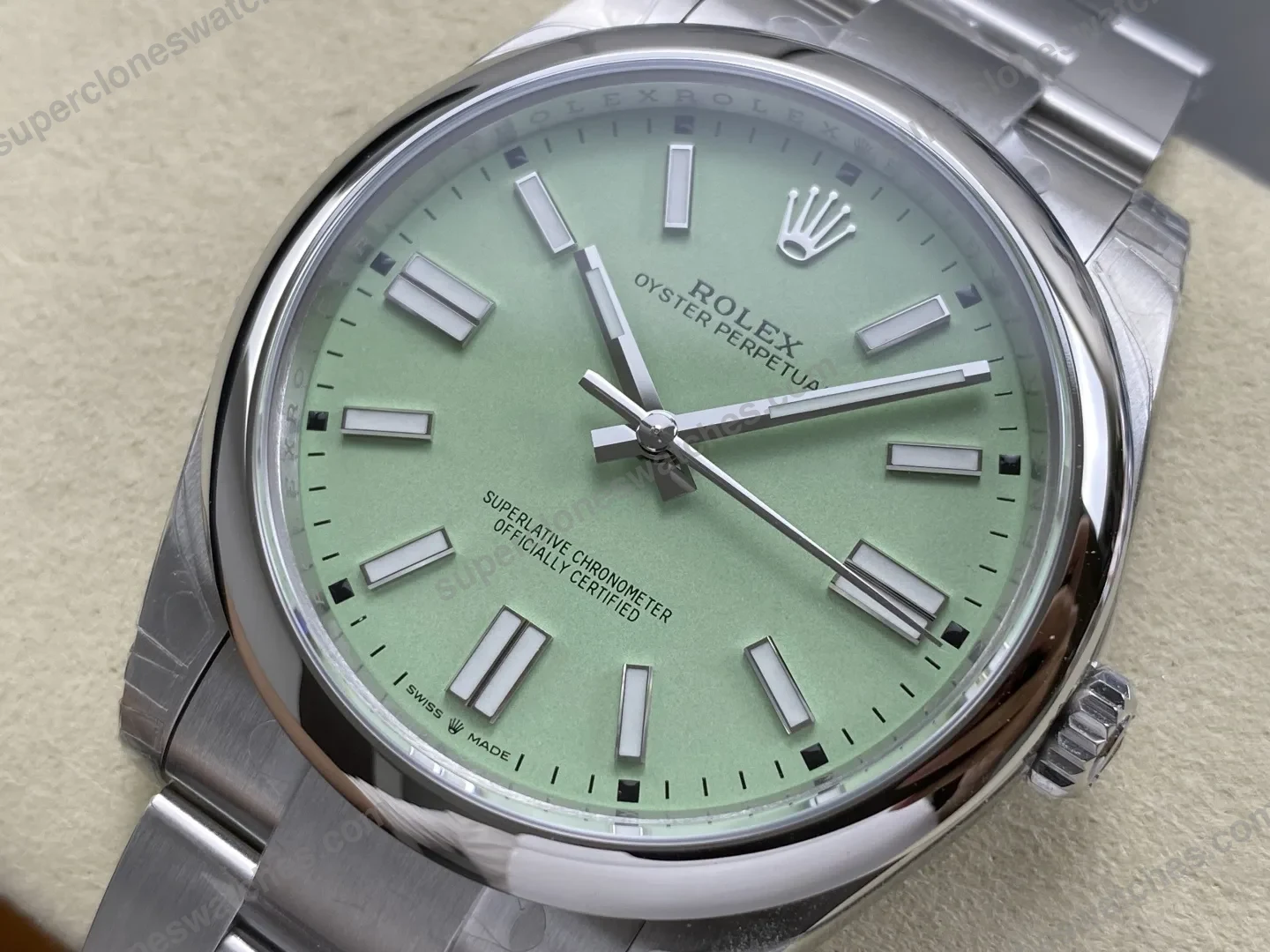 super-clone-rolex-oyster-perpetual-277200-pistachio-dial-view-3