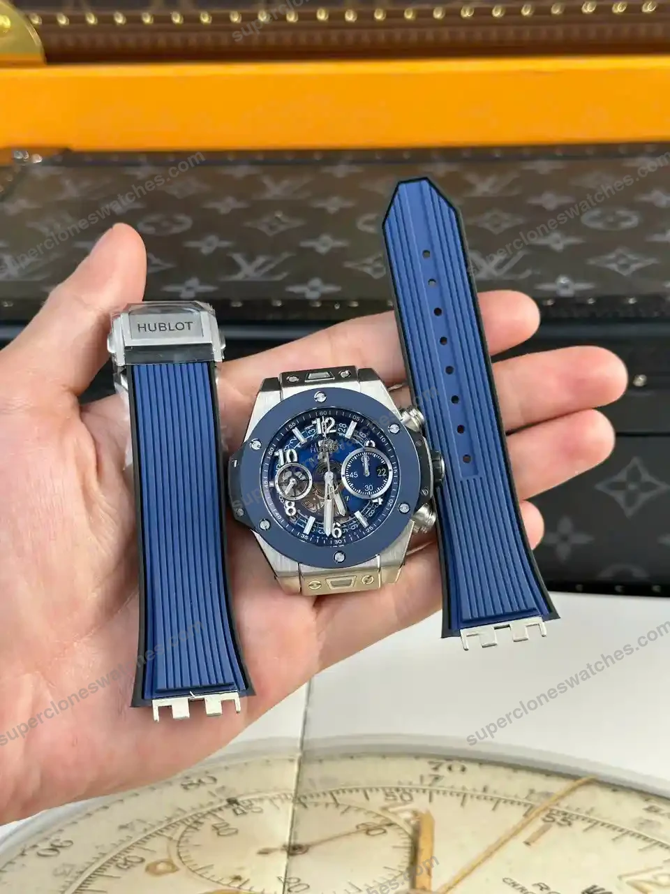 Super-Clone-Hublot-Big-Bang-Unico-Titanium-Blue-Ceramic-441.NL_.5171.RX-42mm-2