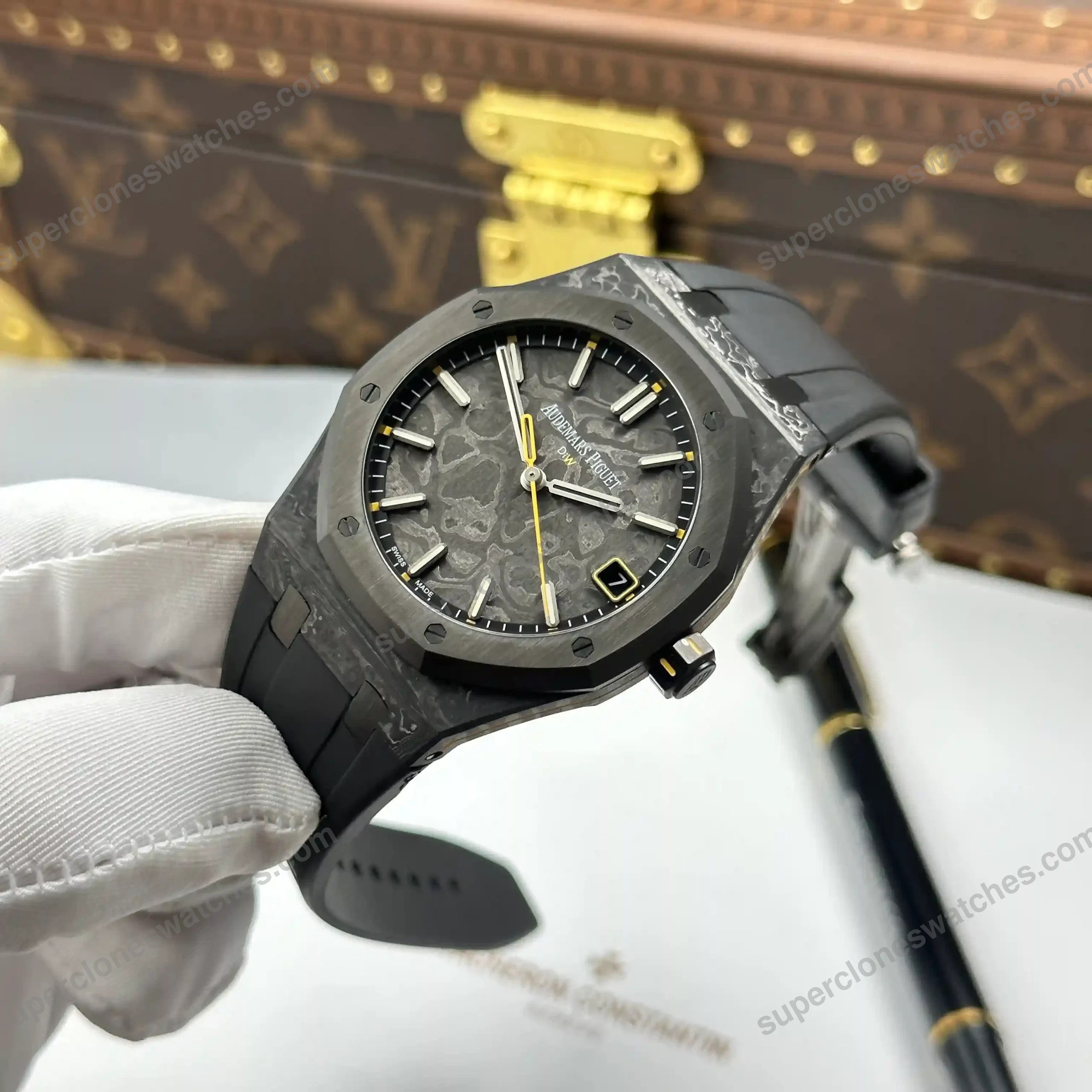 Super-Clone-Audemars-Piguet-Royal-Oak-15500-DiW-Voidline-Spyder-Carbon-41mm-5