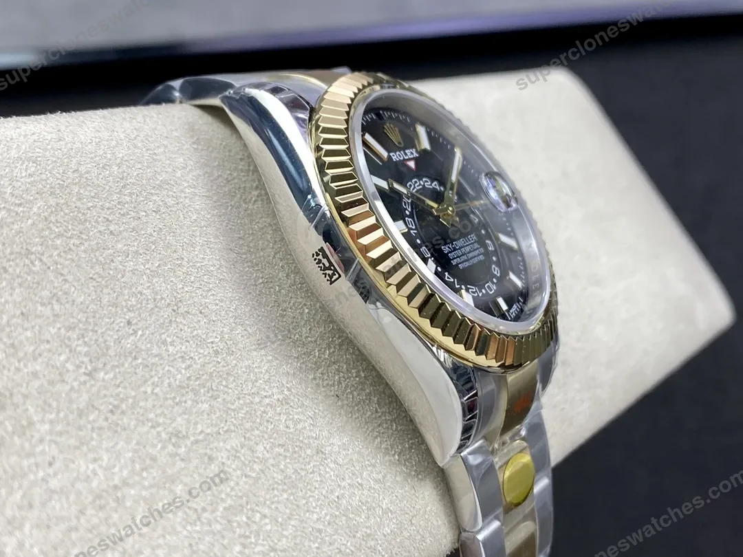 super-clone-rolex-sky-dweller-bright-black-dial-336933-oyster-view-8