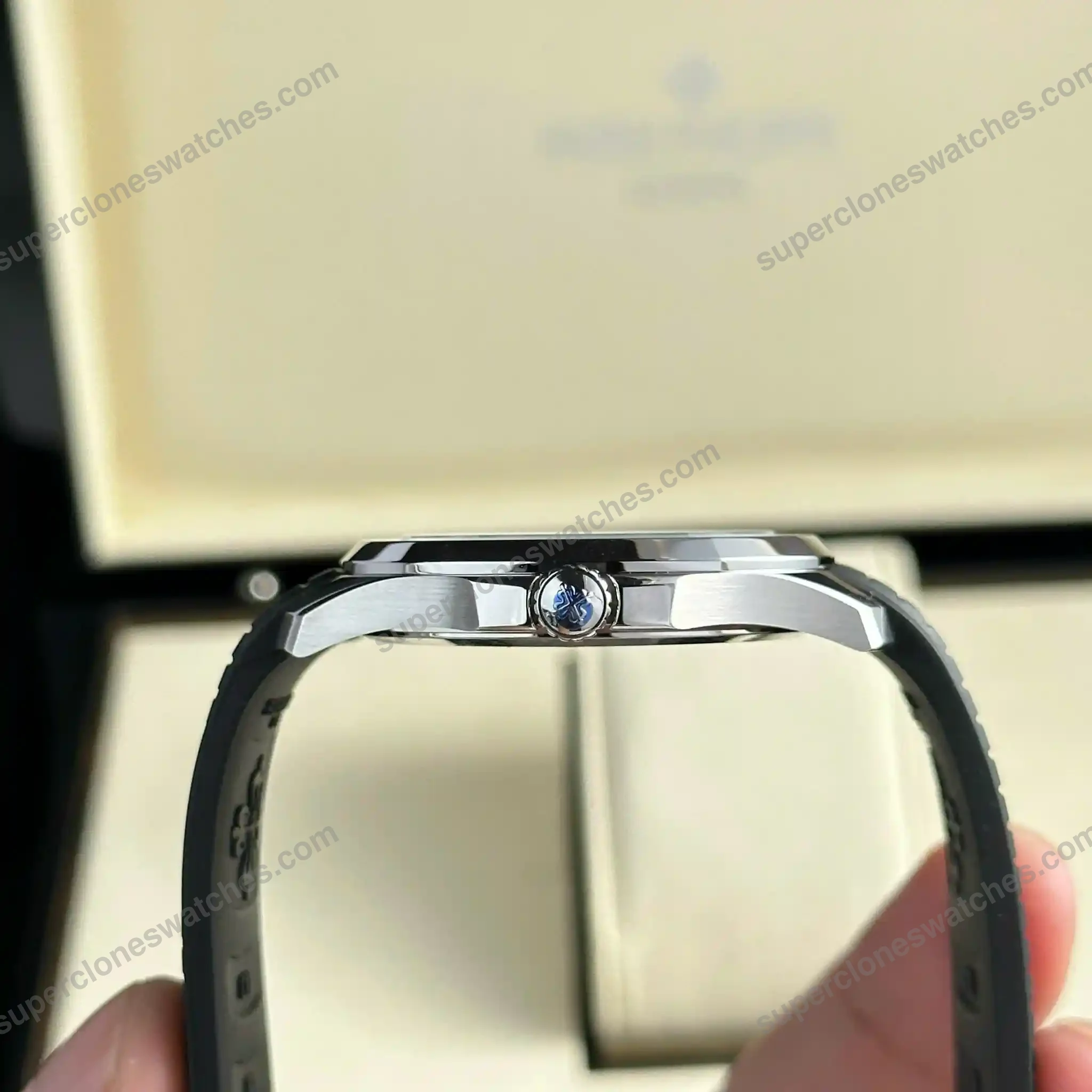 Super-Clone-Patek-Philippe-Aquanaut-5167A-001-Grey-Dial-V3-Update-9