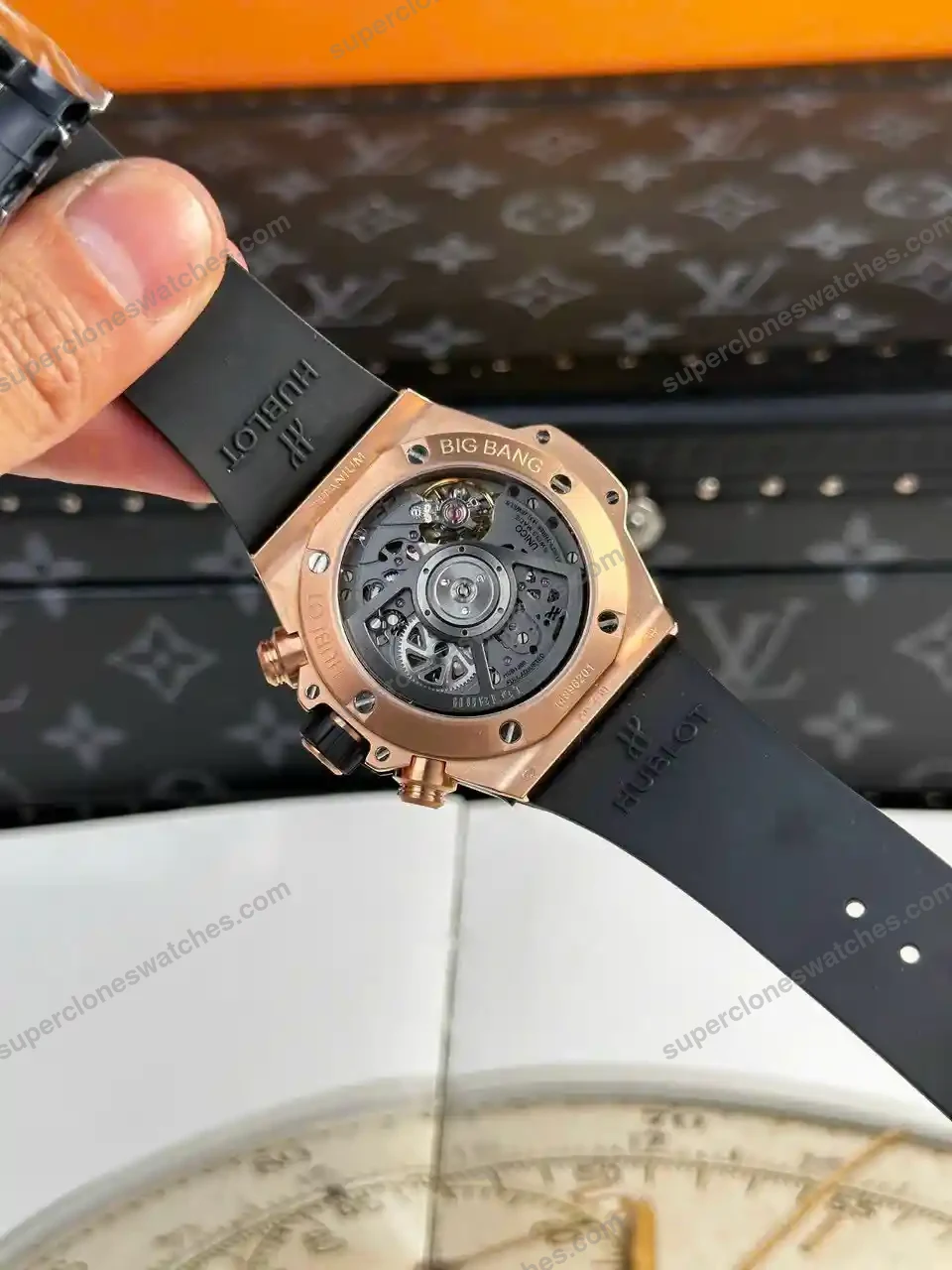 Super-Clone-Hublot-Big-Bang-Unico-King-Gold-Ceramic-421.OM_.1180.RX-42mm-3