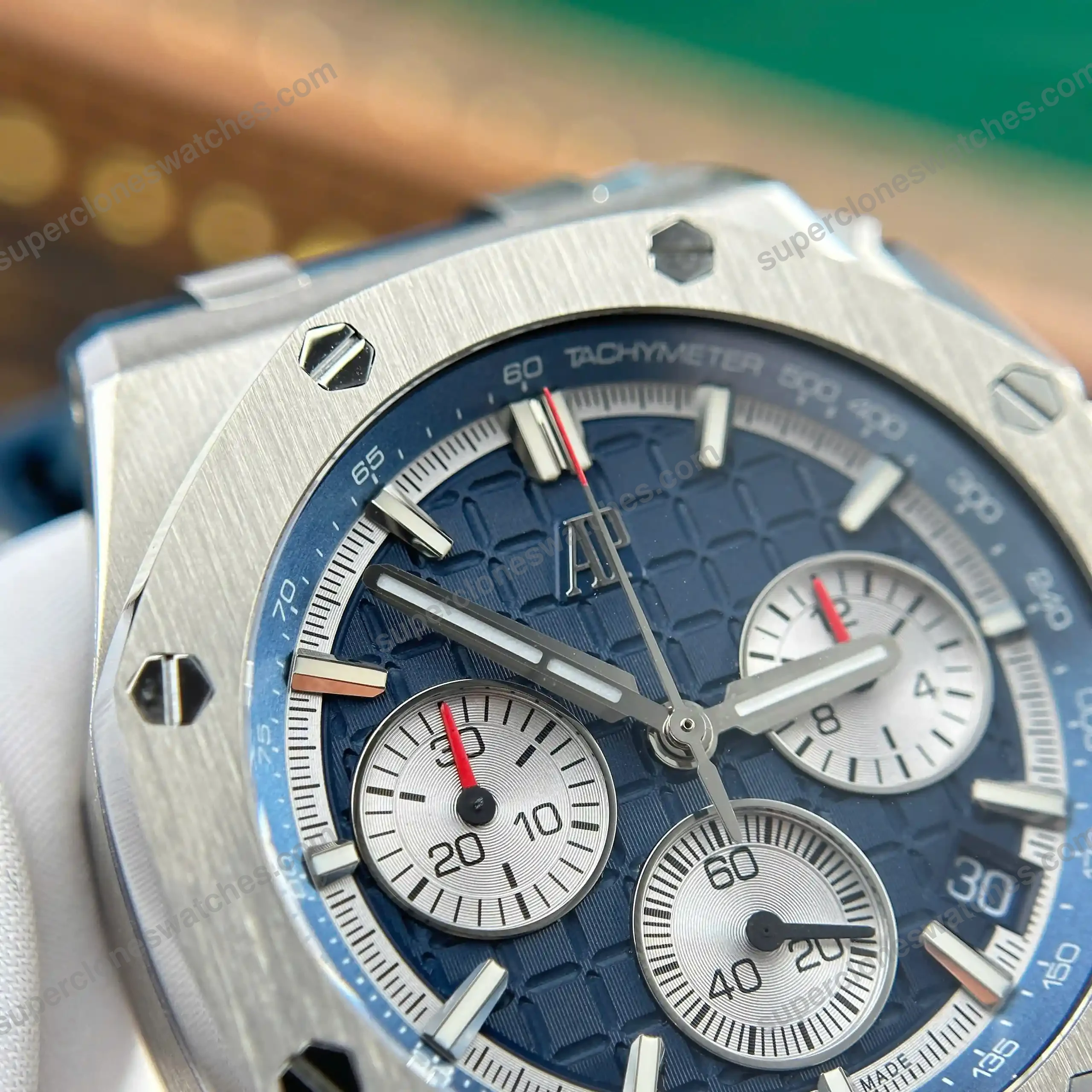 Super-Clone-Audemars-Piguet-Royal-Oak-Offshore-Steel-in-Blue-26420ST-42mm-6