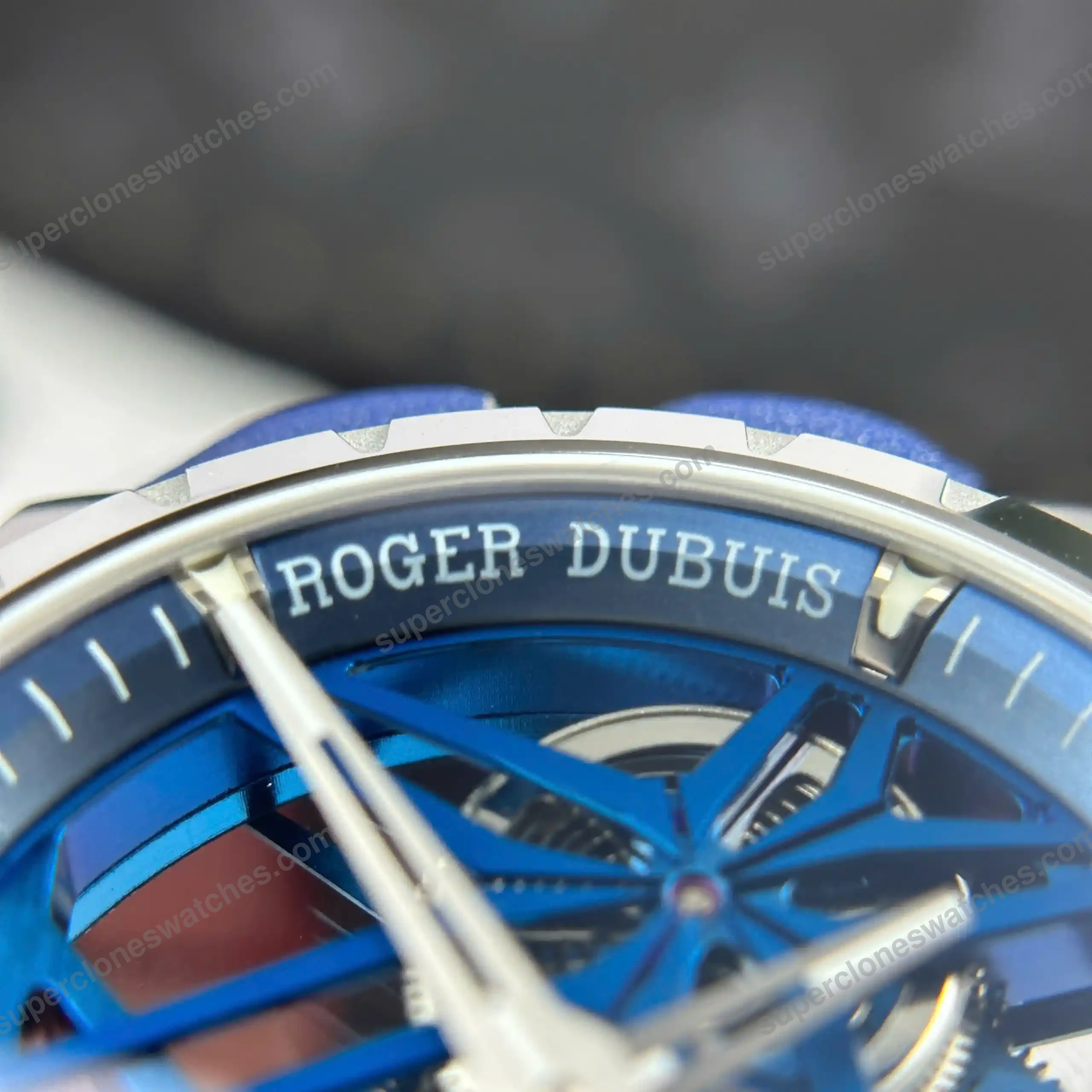 Super-Clone-Roger-Dubuis-Excalibur-Double-Tourbillon-Cobalt-RDDBEX1109-8211-7