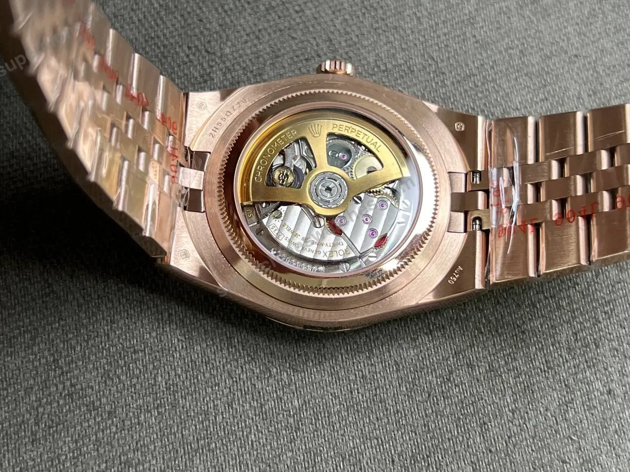 Super-Clone-Rolex-Land-Dweller-40-mm-Everose-gold-2025-12