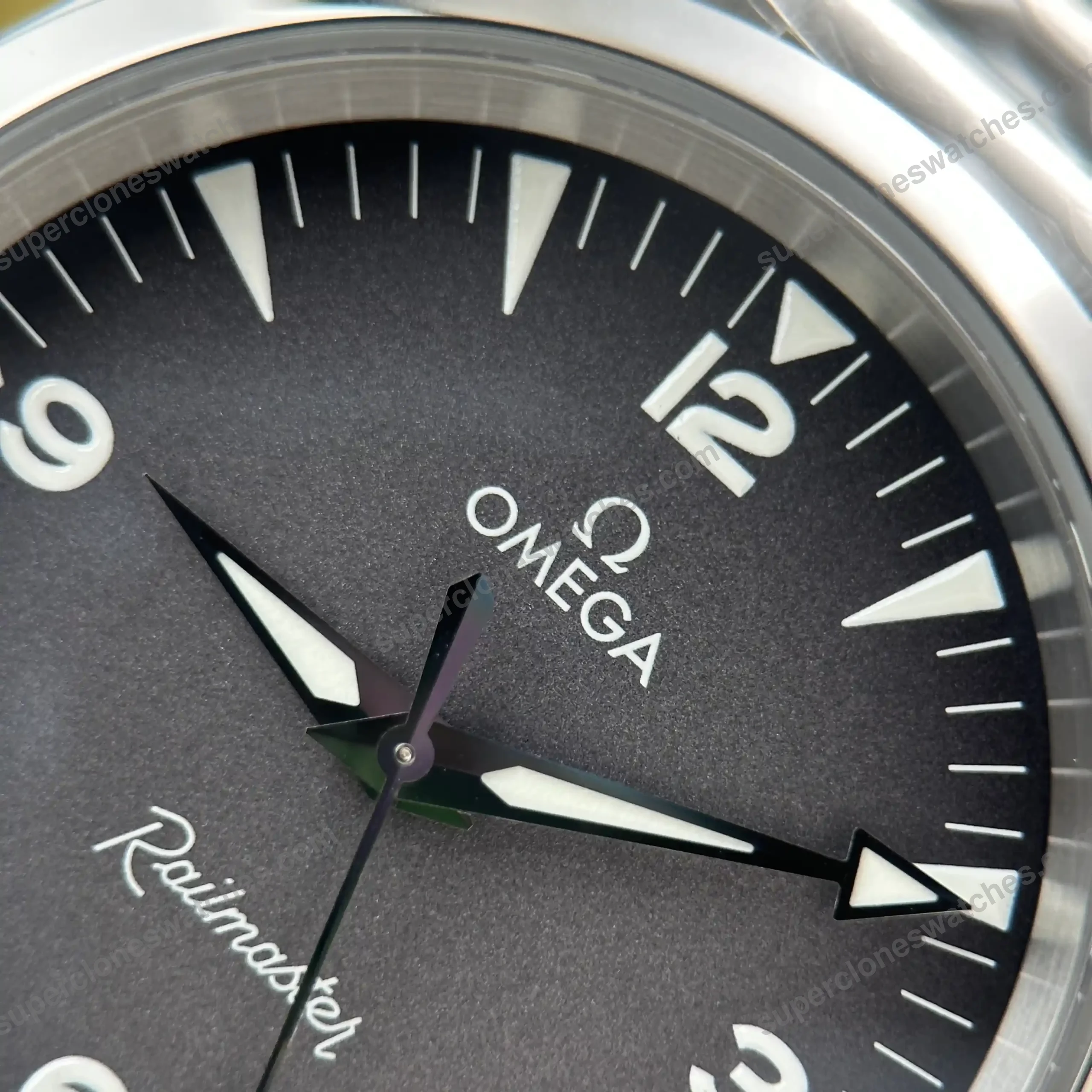 Super-Clone-Omega-Seamaster-Railmaster-38-MM-235.10.38.20.06.001-38mm-8211-5