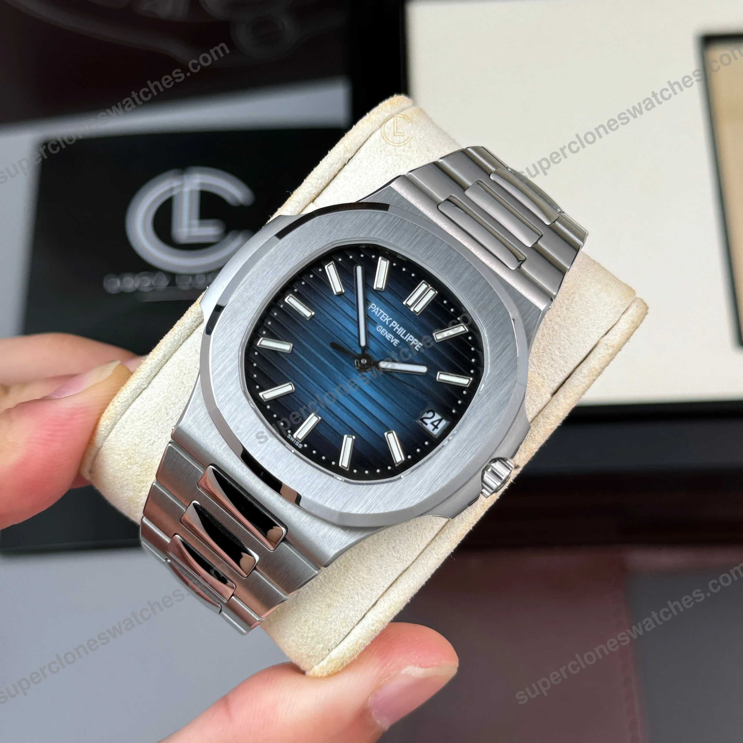 Super-Clone-Patek-Philippe-Nautilus-58111G-001-40mm-MODIFY-Blue-Dial-Stee-4
