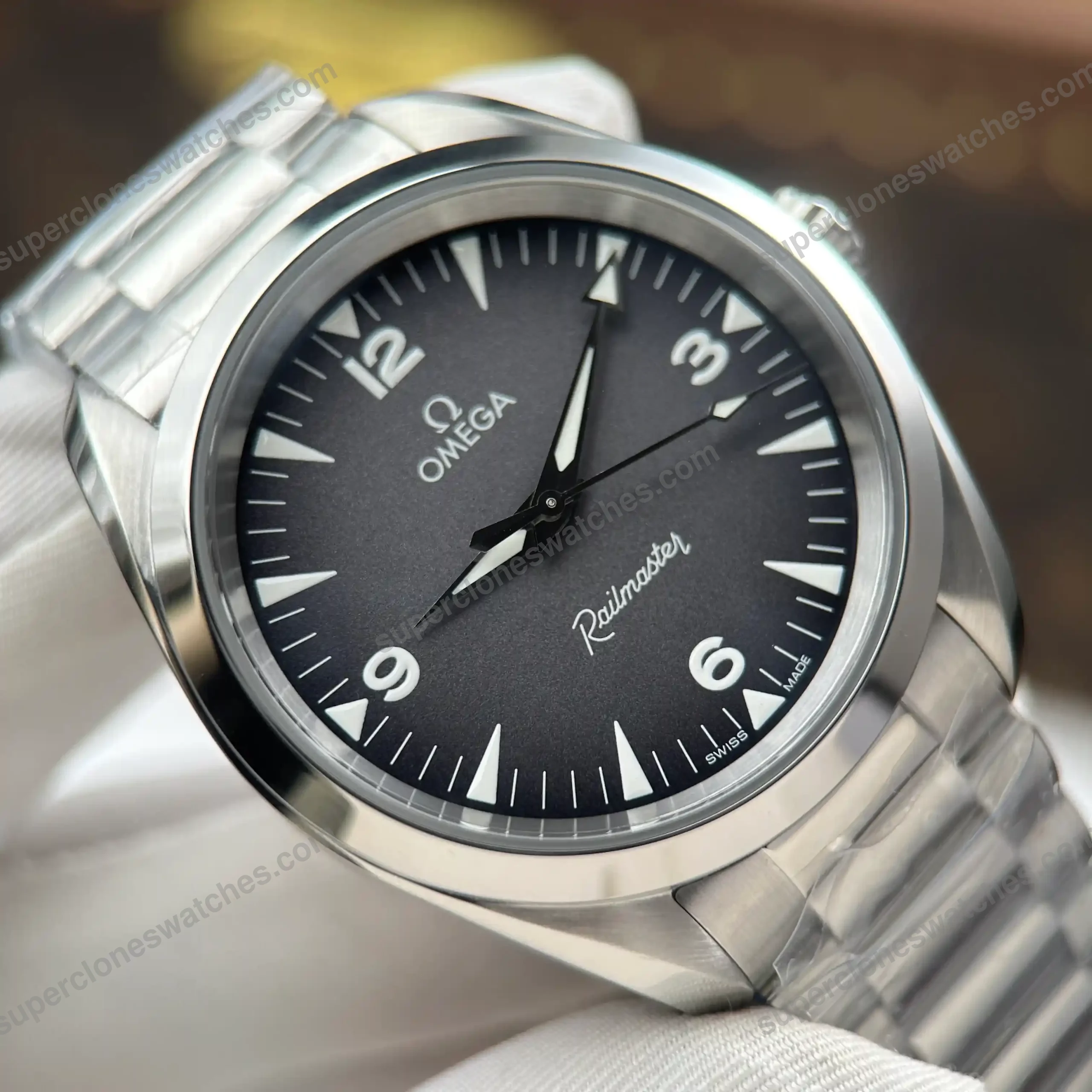 Super-Clone-Omega-Seamaster-Railmaster-38-MM-235.10.38.20.06.001-38mm-8211-10