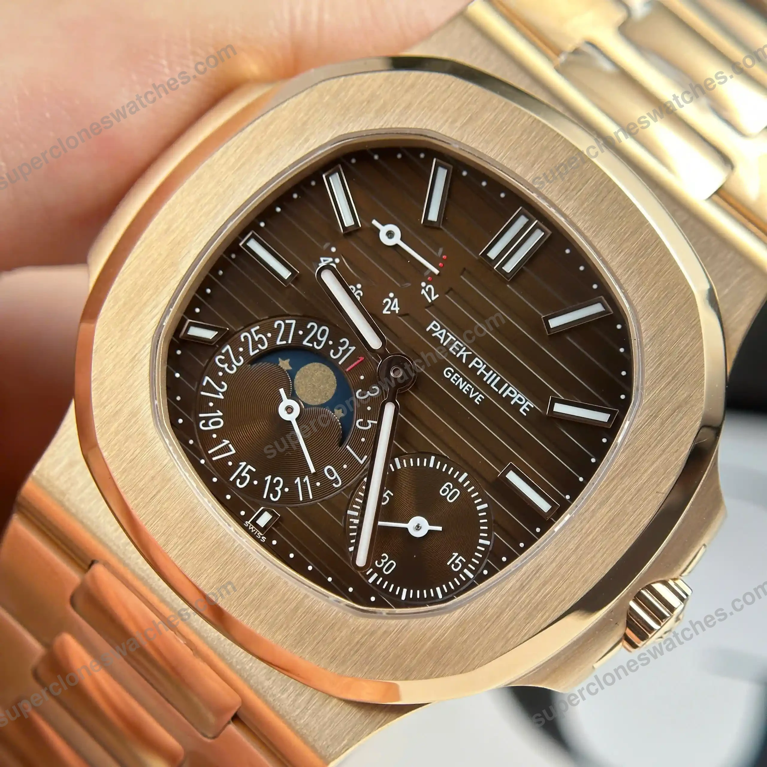 Super-Clone-Patek-Philippe-Nautilus-57121R-–-001-Chocolate-Dial-V3-6