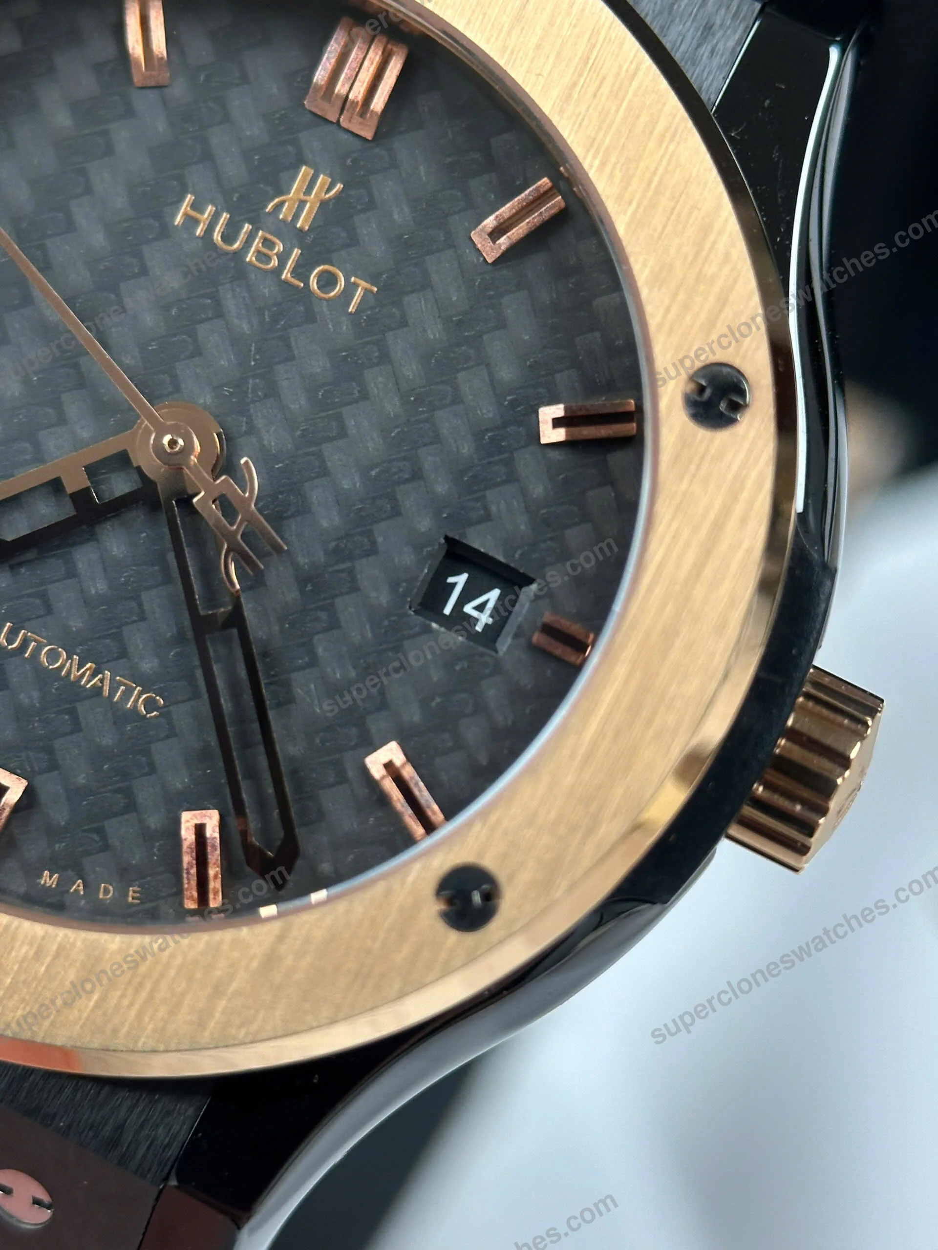 Super-Clone-Hublot-Classic-Fusion-Ceramic-Carbon-Dial-King-Gold-JJZ-42mm-Base-5