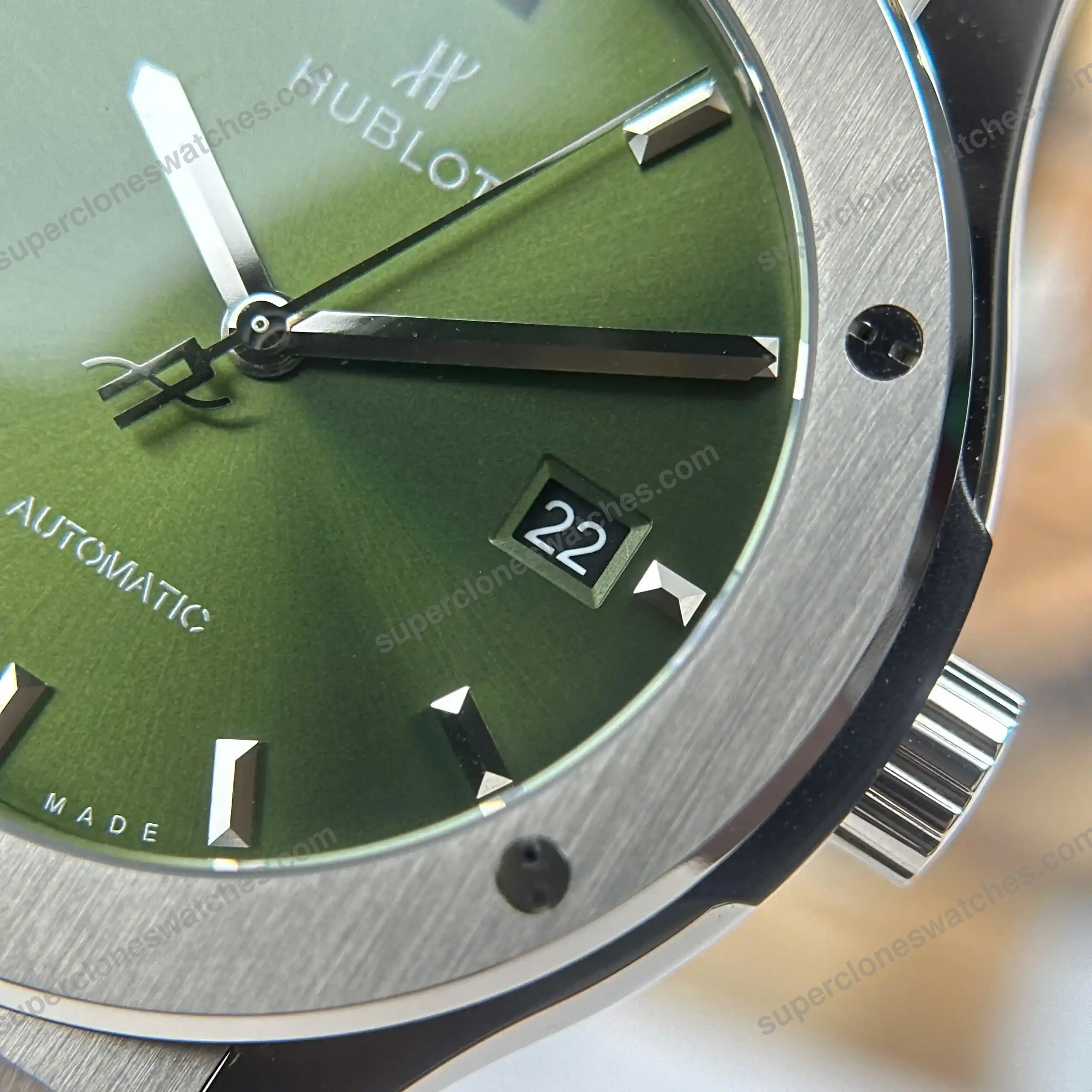 Super-Clone-Hublot-Classic-Fusion-Titanium-Green-542.NX_.8970.LR-42mm-7