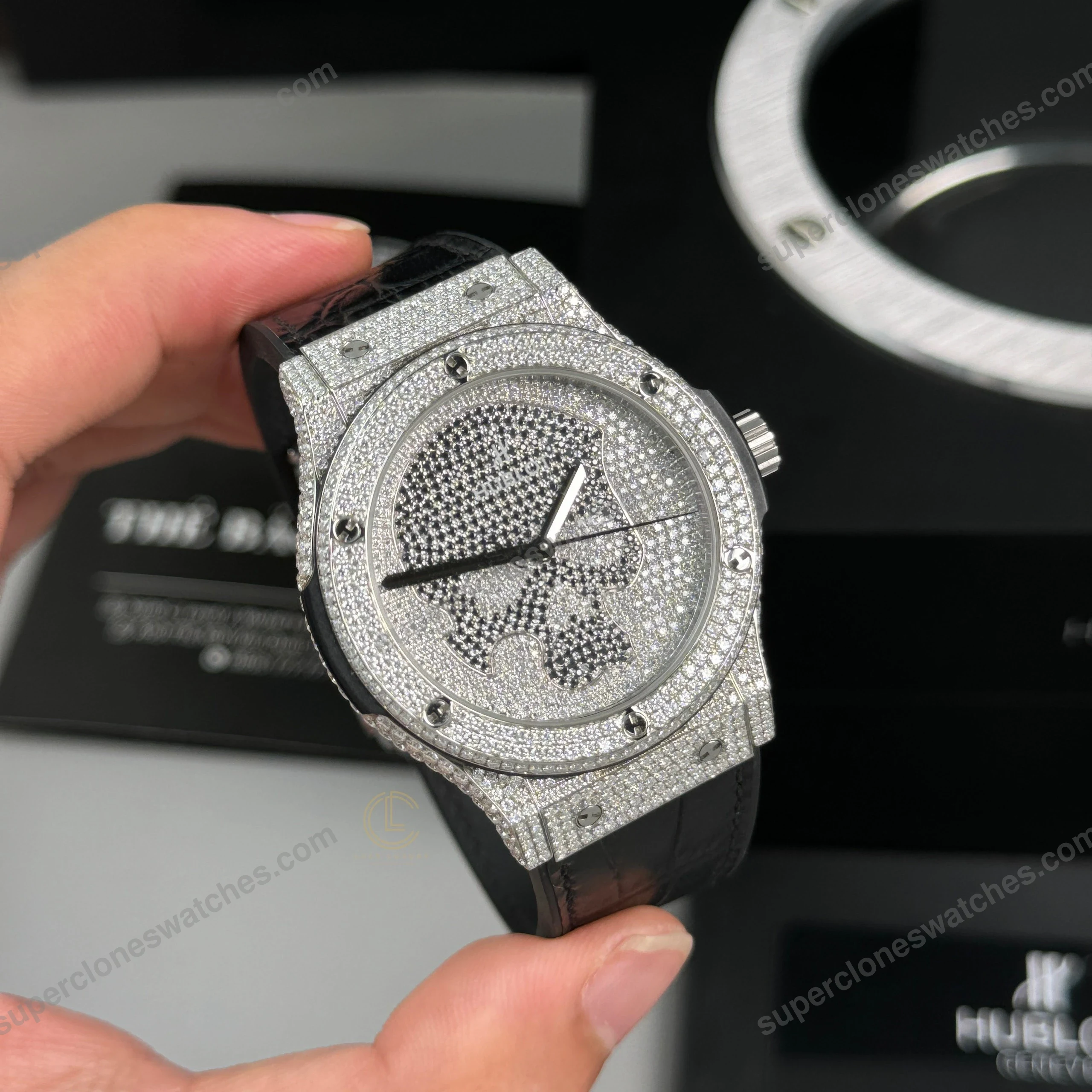Super-Clone-Hublot-Classic-Fusion-SKULL-Full-Diamonds-Moissanite-Pave-42mm-Black-3